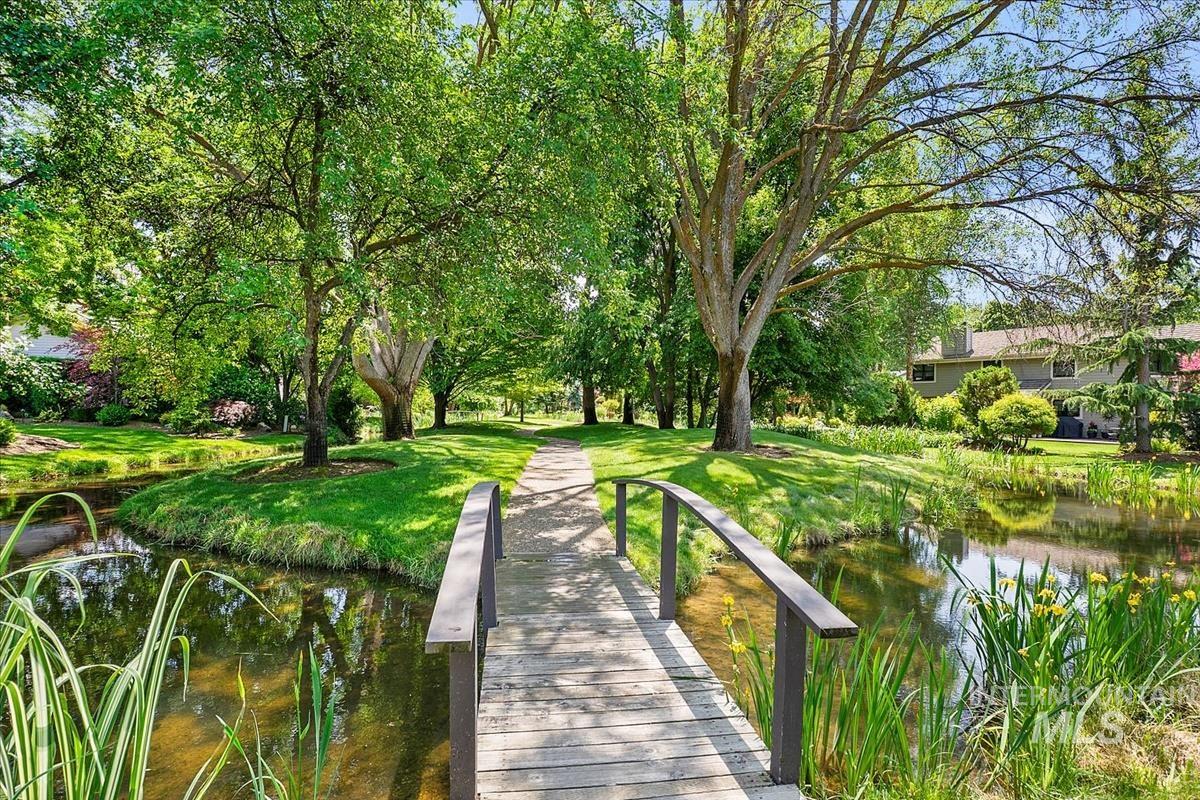 1924 Teal Ln Property Photo 40