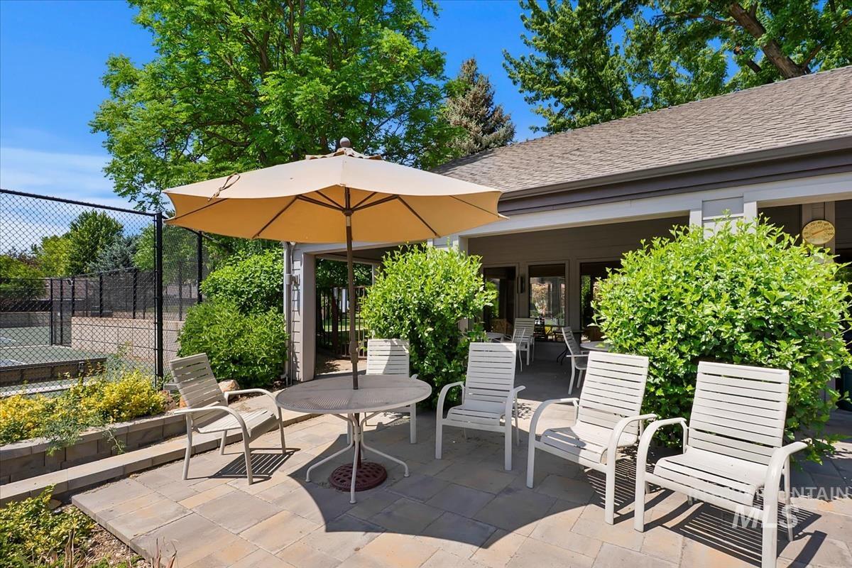 1924 Teal Ln Property Photo 46