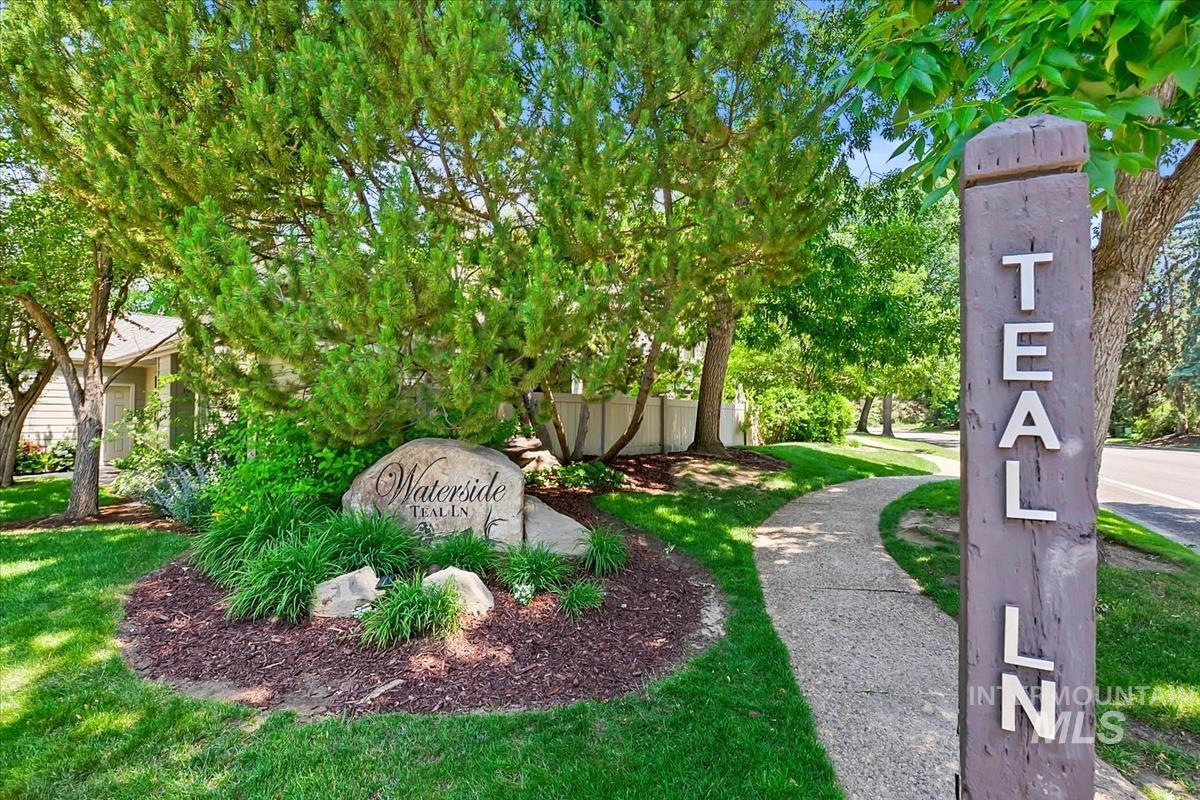 1924 Teal Ln Property Photo 49