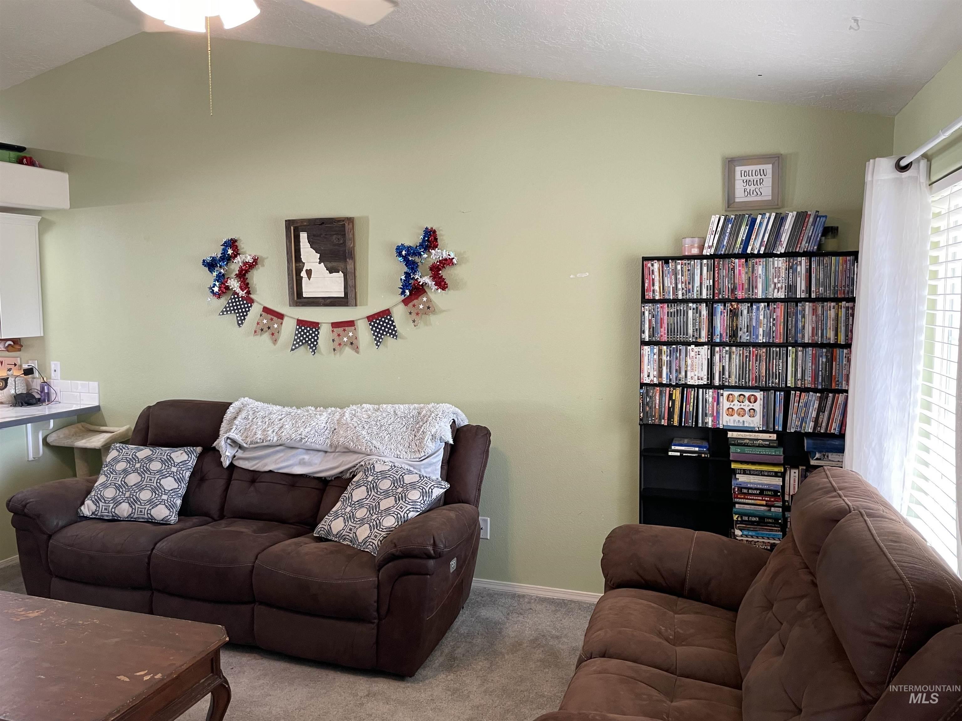 2329 S Garland St Property Photo 4