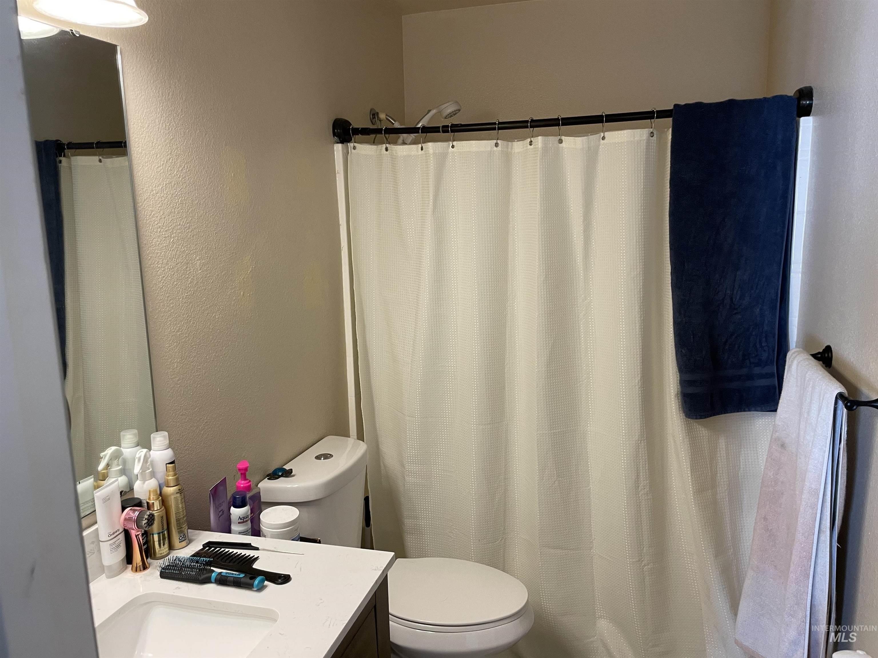2329 S Garland St Property Photo 11