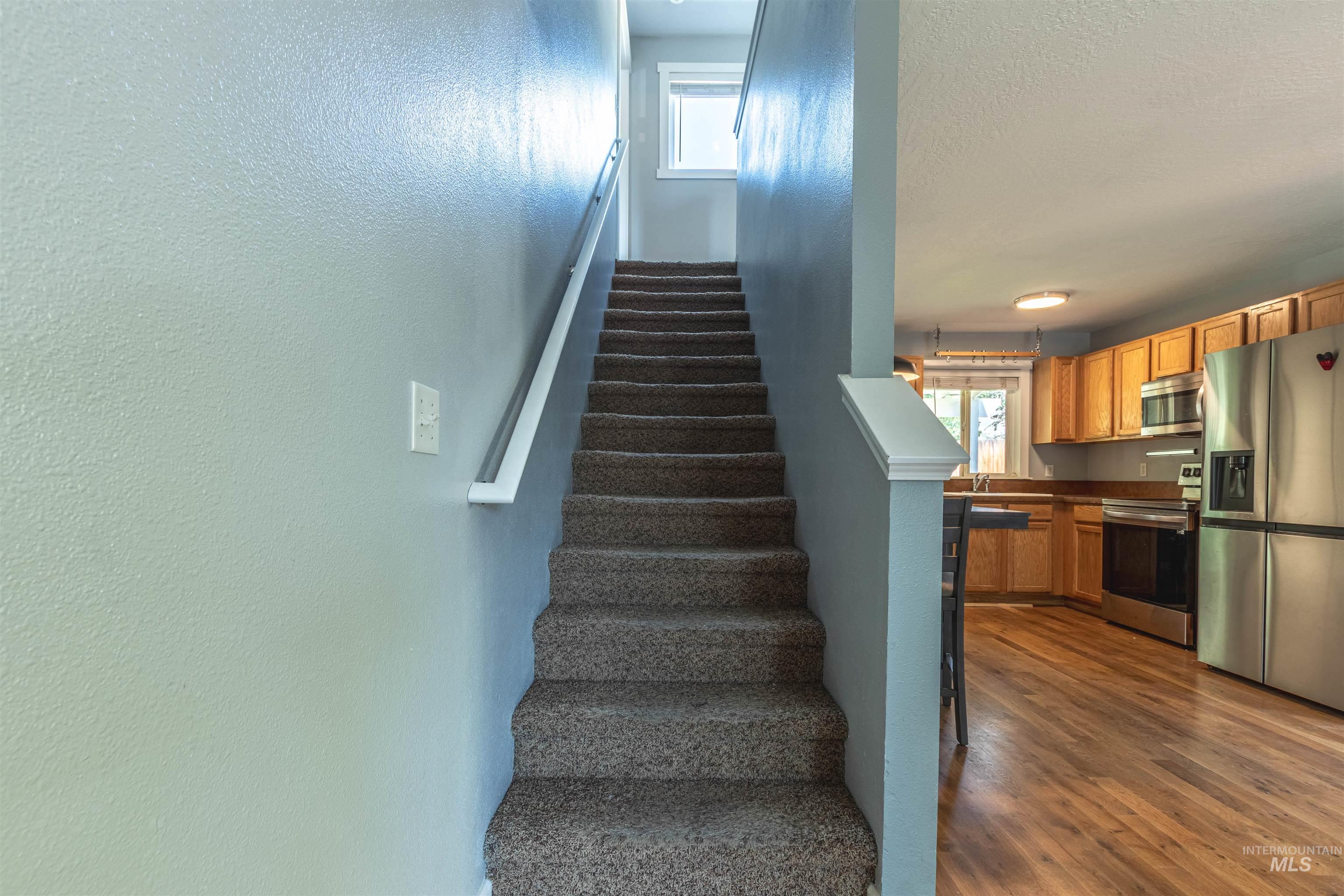 2701 S Gourley Property Photo 10