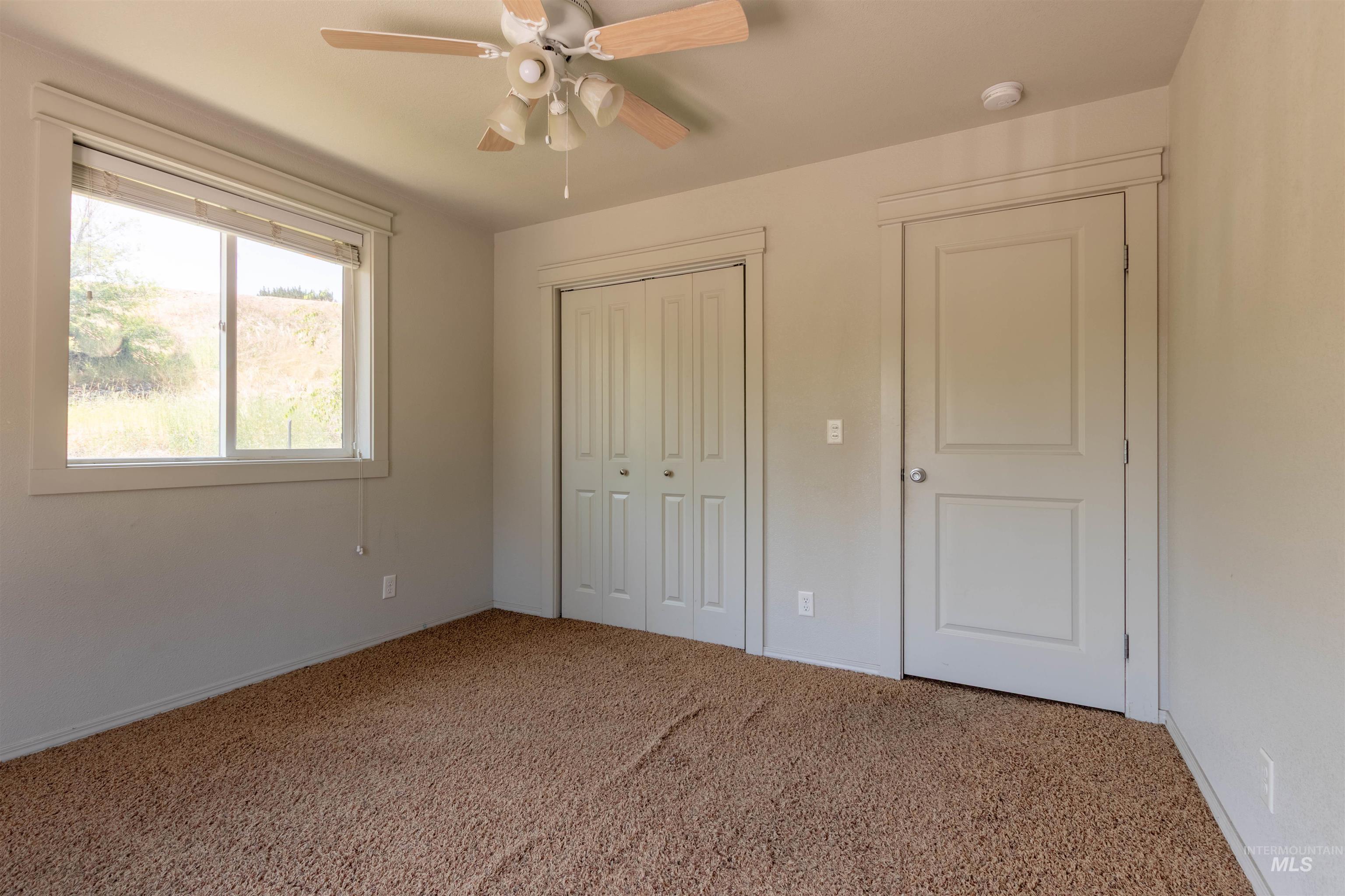 2701 S Gourley Property Photo 15