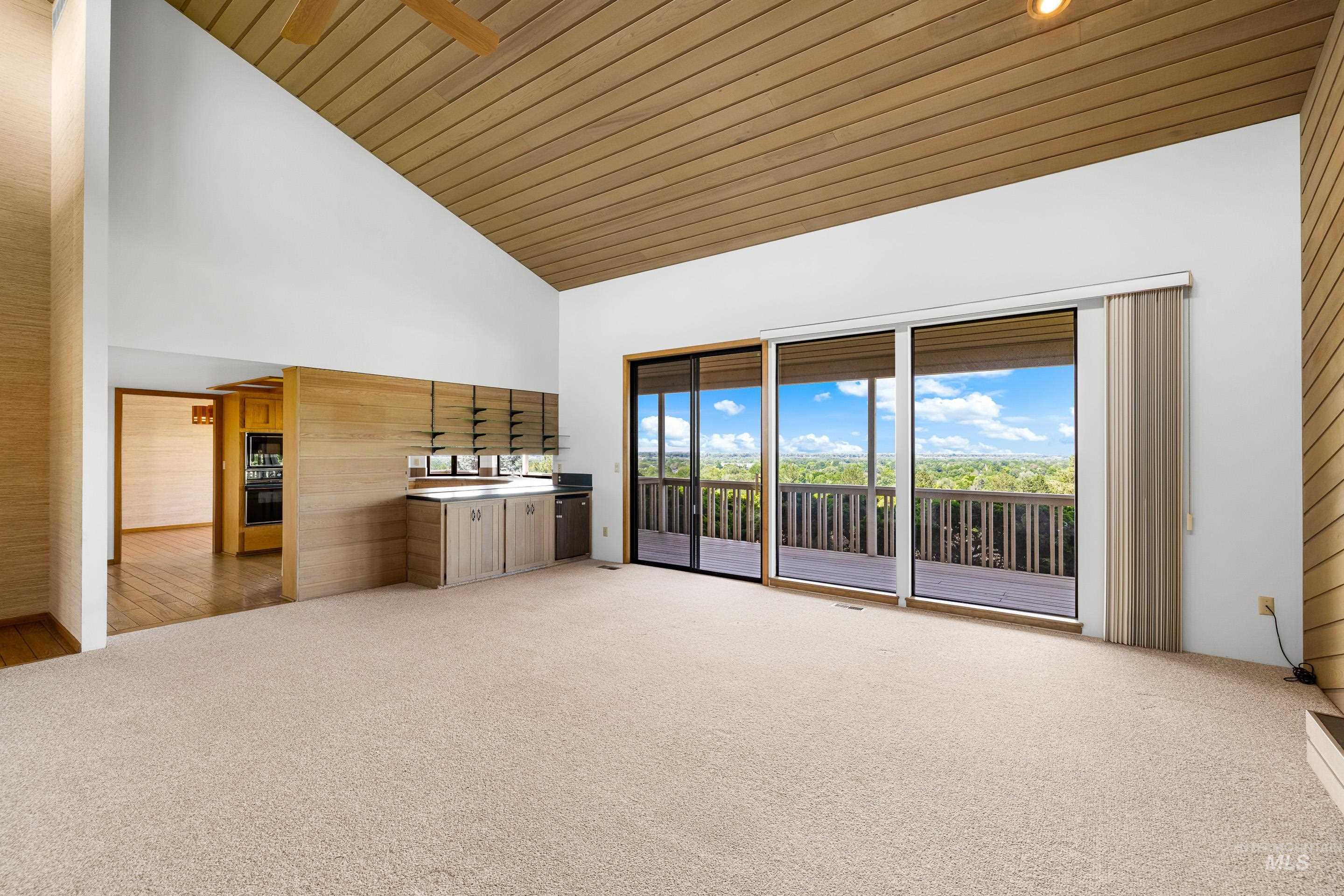3087 N North Mountain Road Property Photo 18