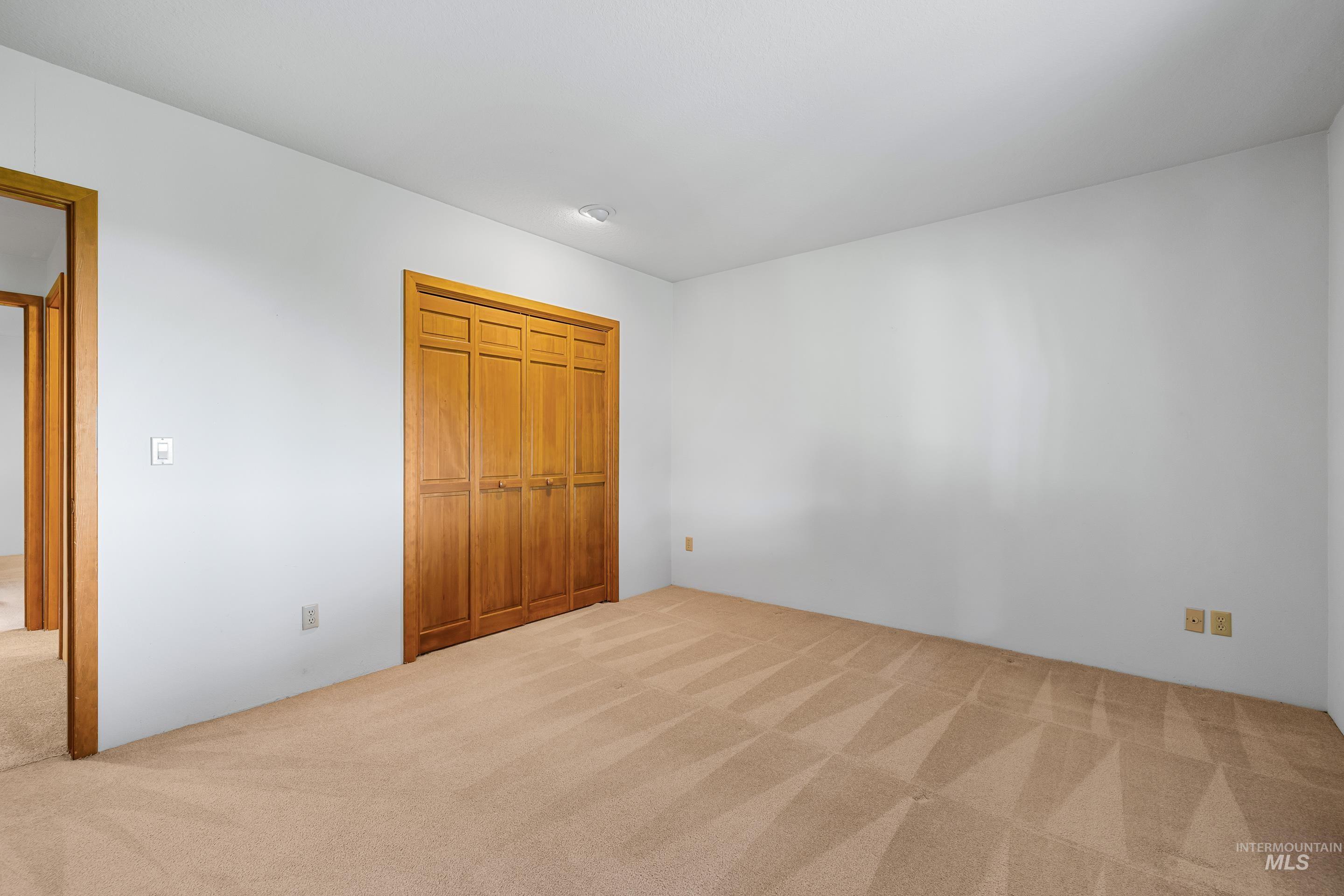 3087 N North Mountain Road Property Photo 37