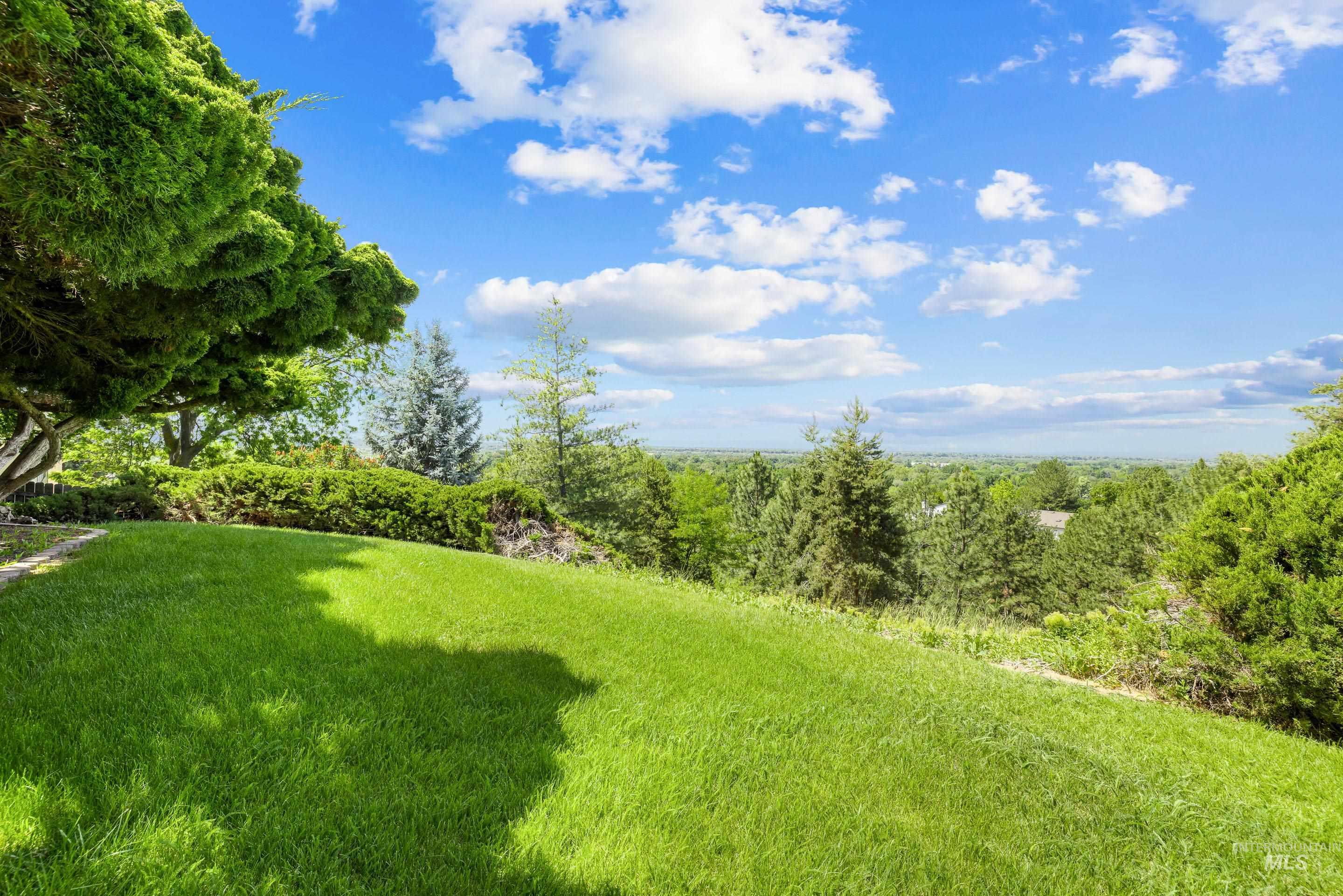 3087 N North Mountain Road Property Photo 41