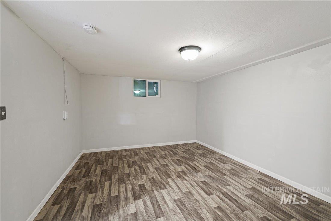 224 S Fern St Property Photo 22