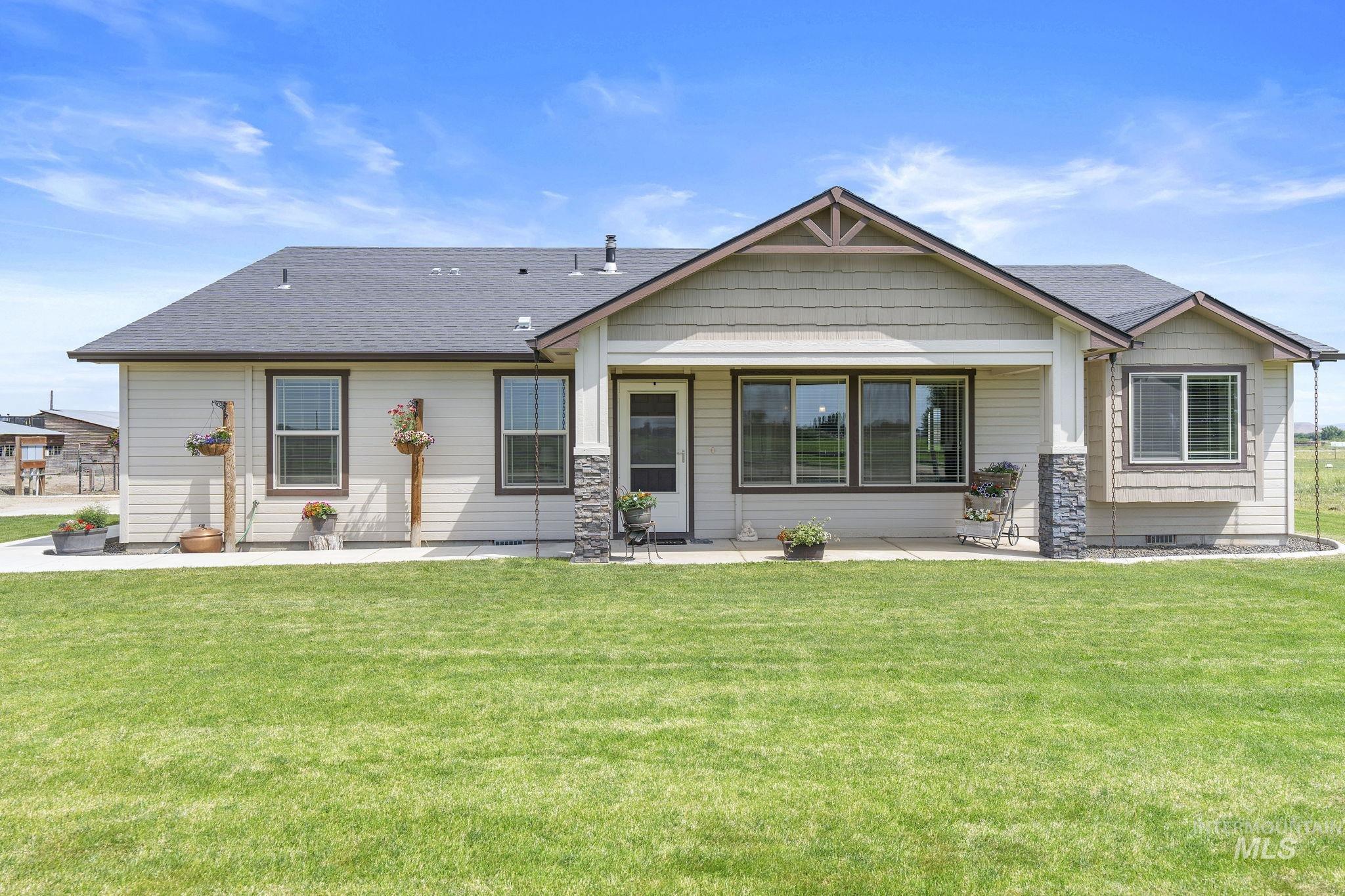 4670 Idaho St Property Photo 1