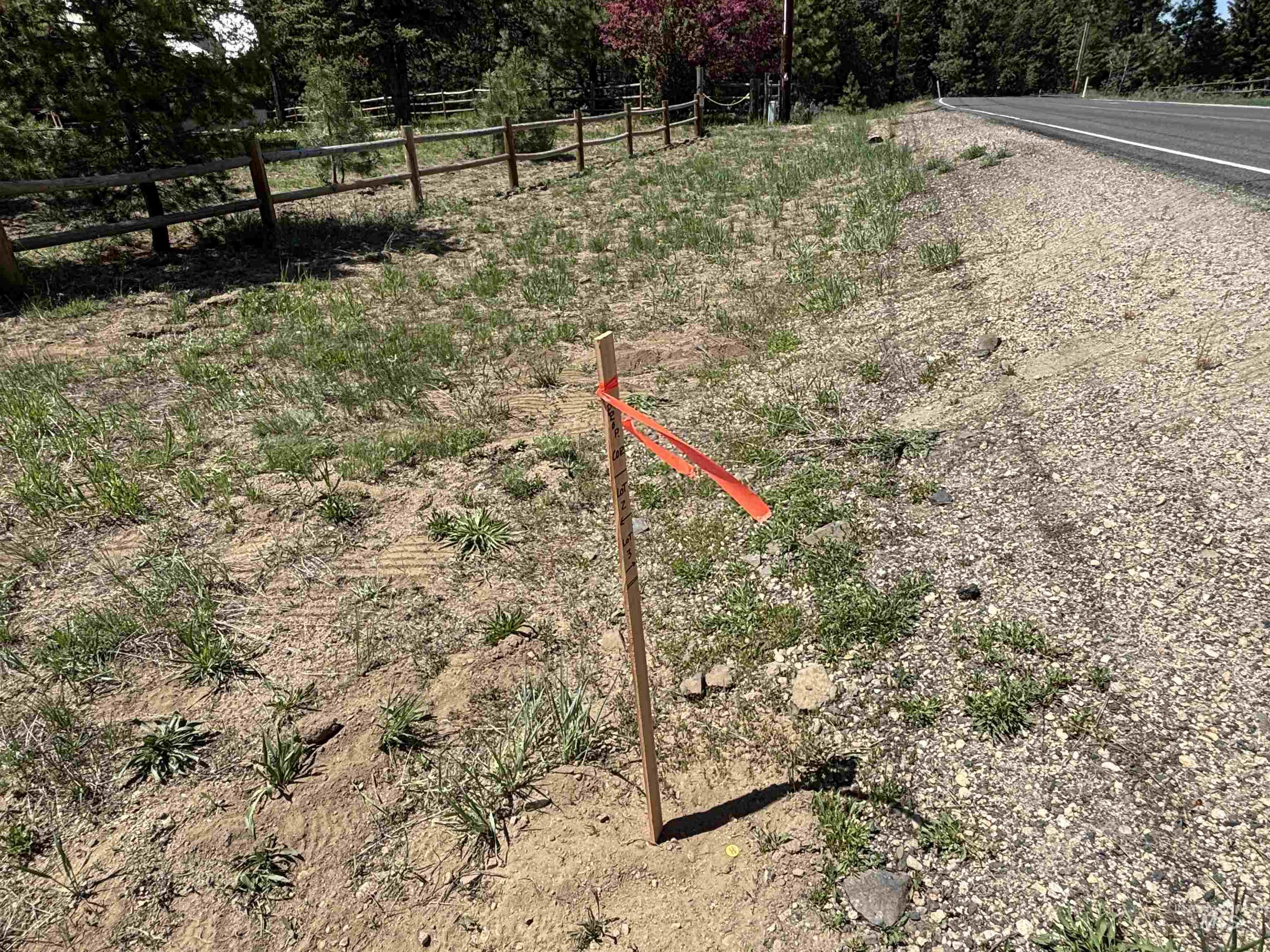 2125 W Mountain Rd Property Photo 23