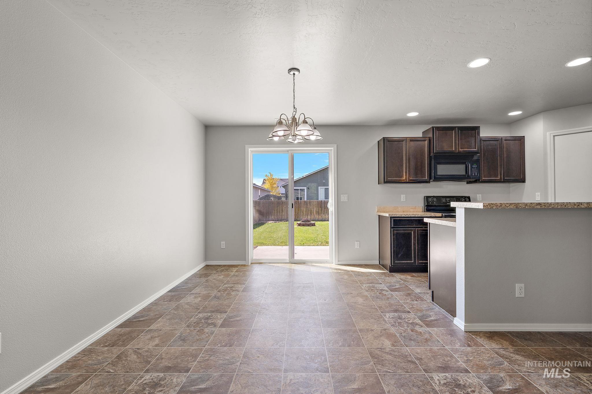 10619 Tysen Springs St Property Photo 10