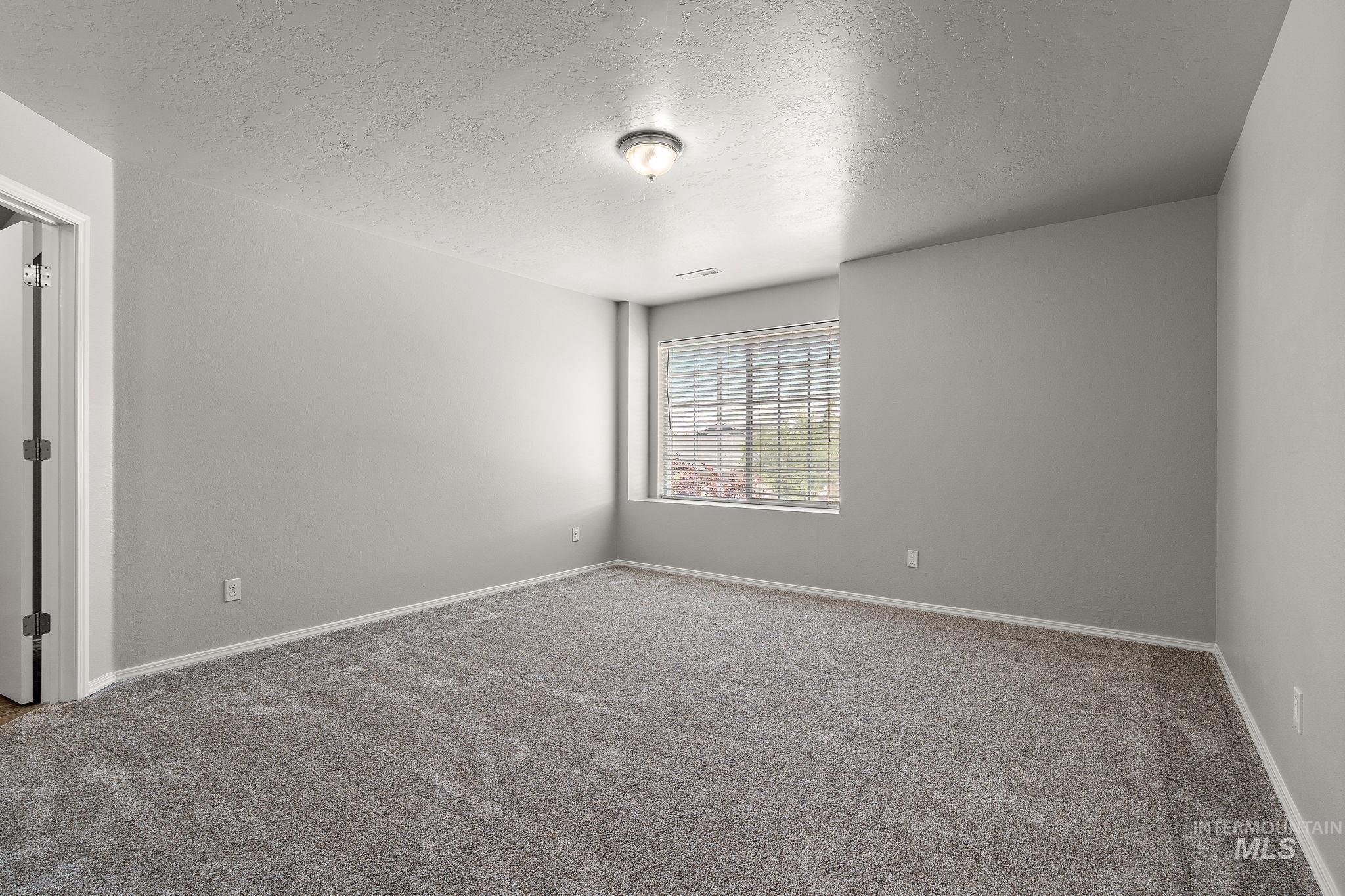 10619 Tysen Springs St Property Photo 33