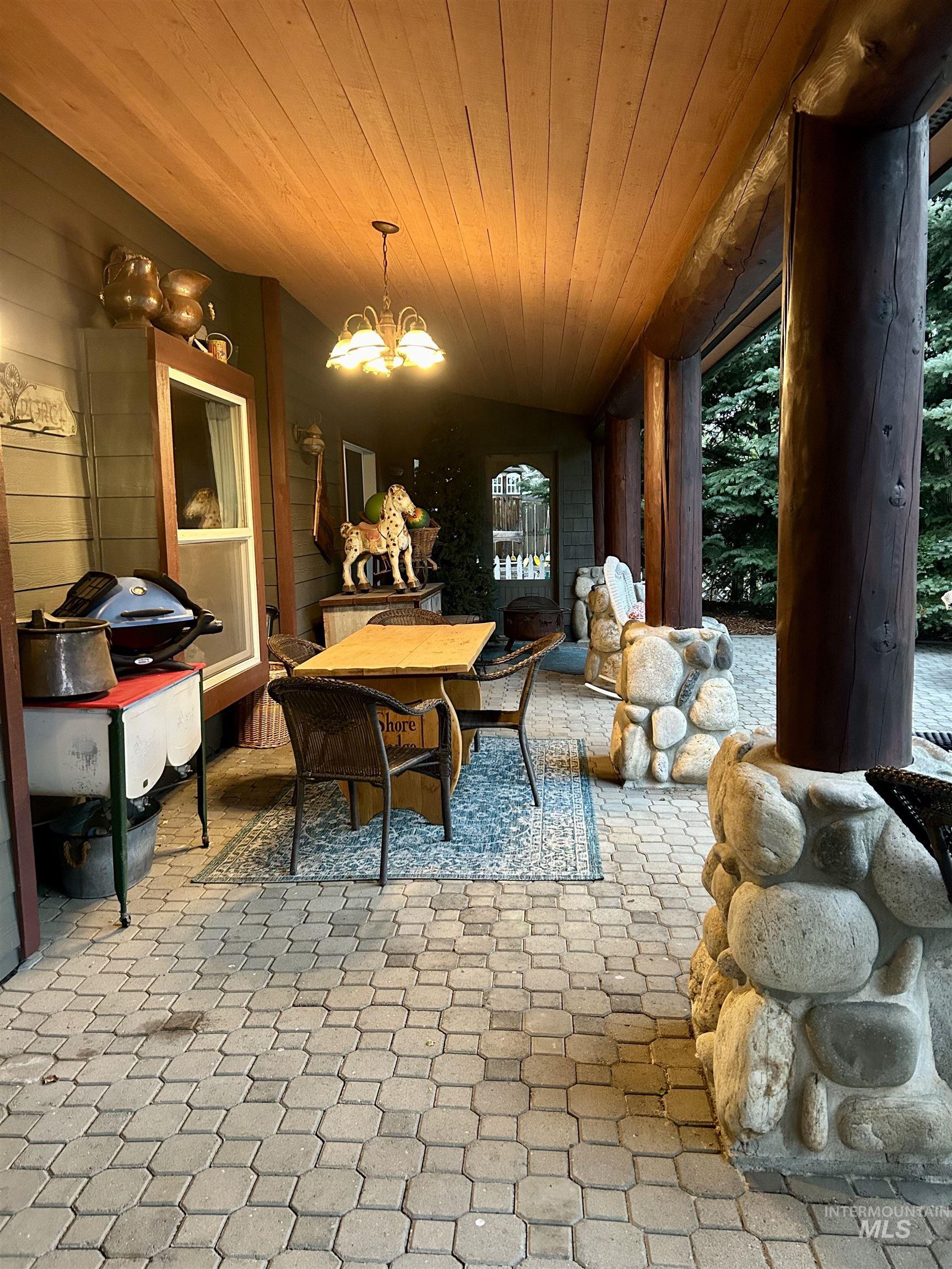 76 Rogers Lane Property Photo 10