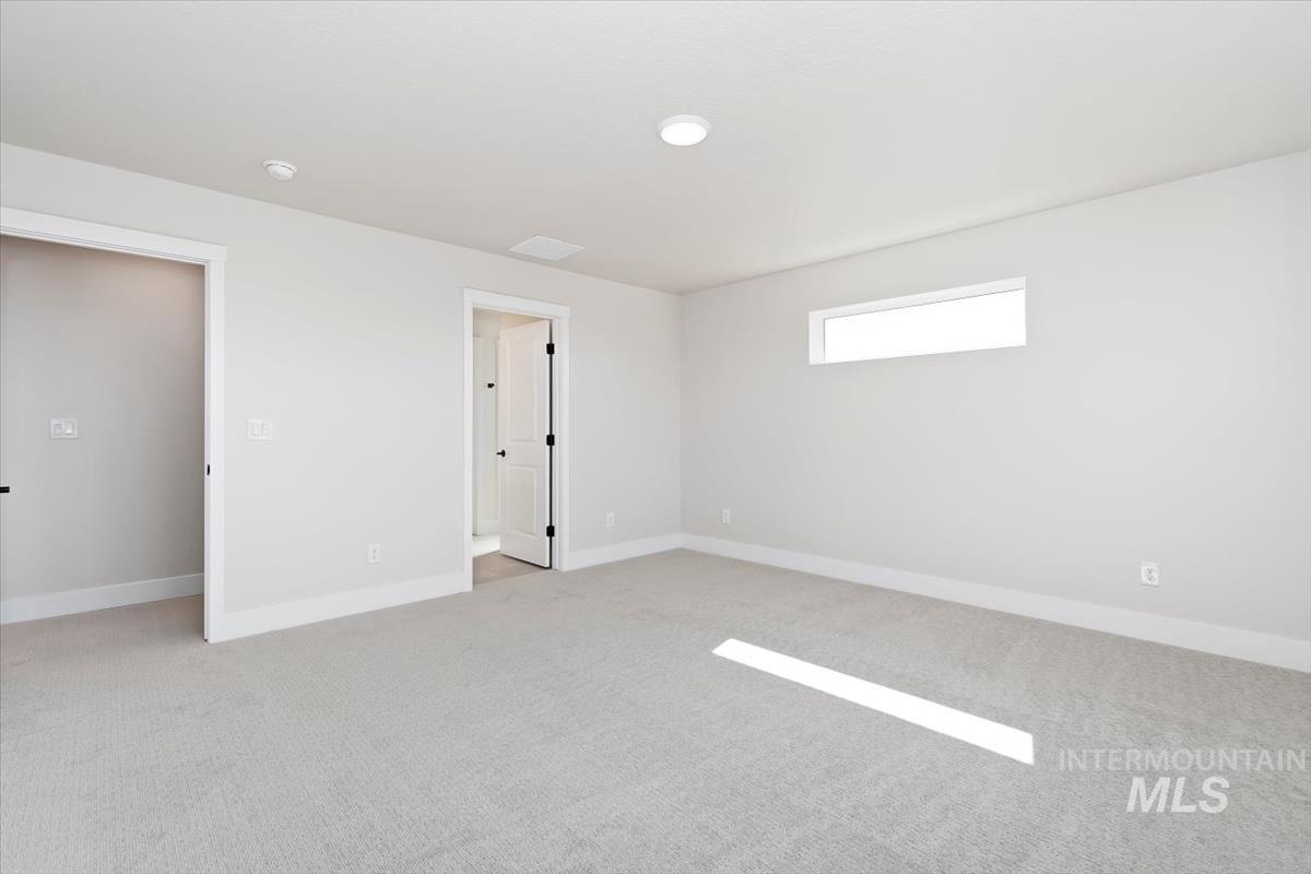 6150 S Binky Ave Property Photo 18