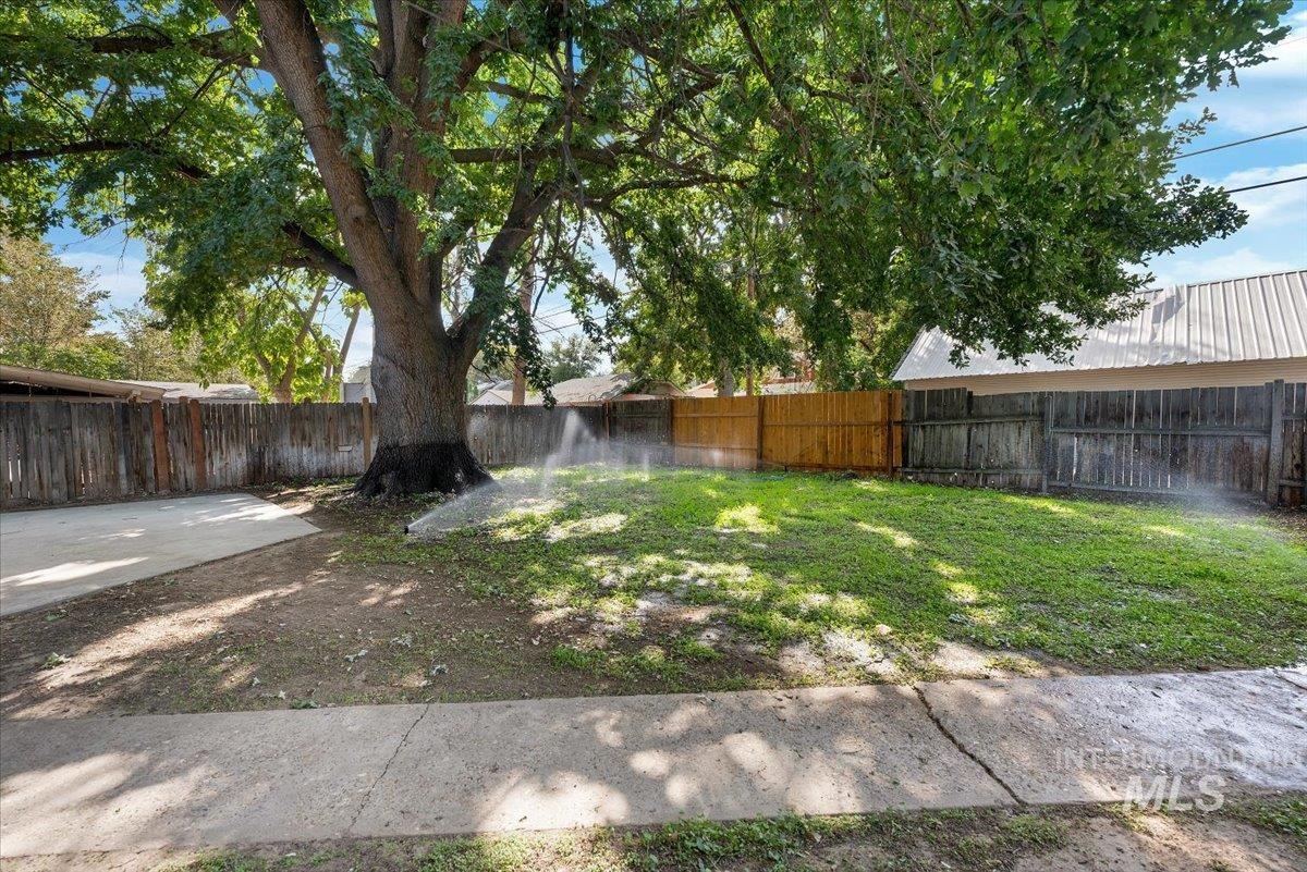 1704 Blaine Property Photo 29