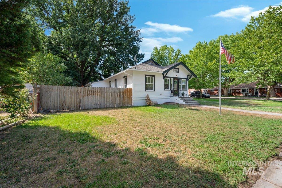 1704 Blaine Property Photo 34