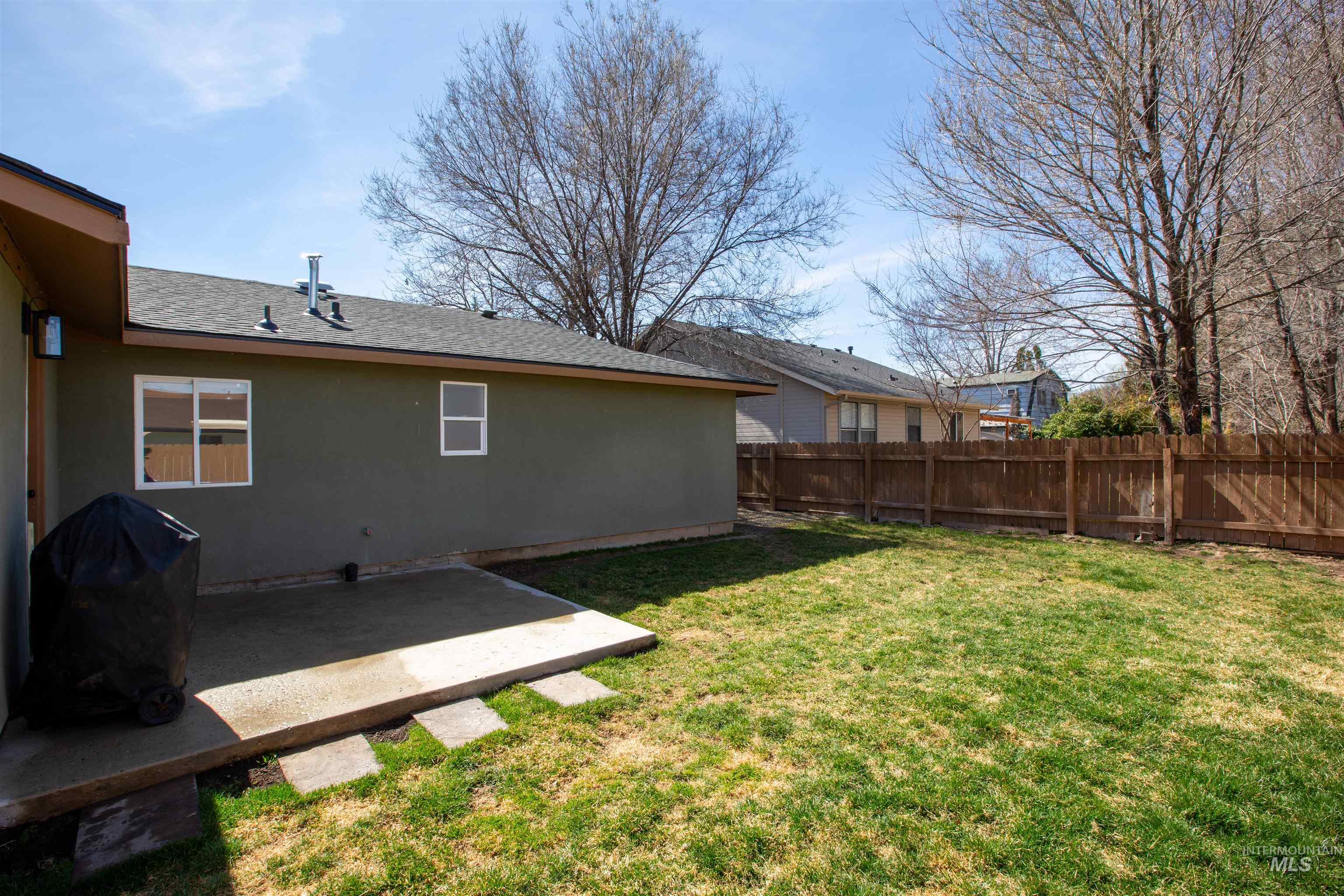 1214 E Pennsylvania Pl Property Photo 29