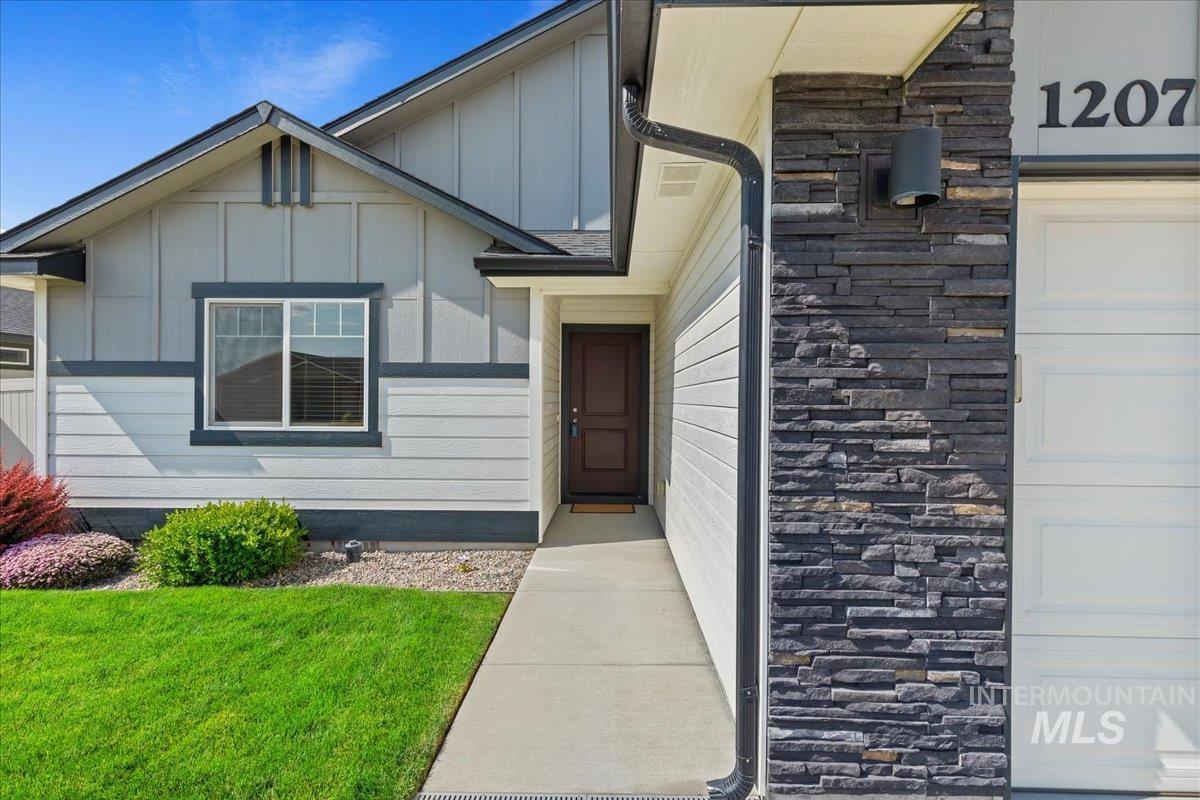 1207 Cottonwood Dr. Property Photo 5