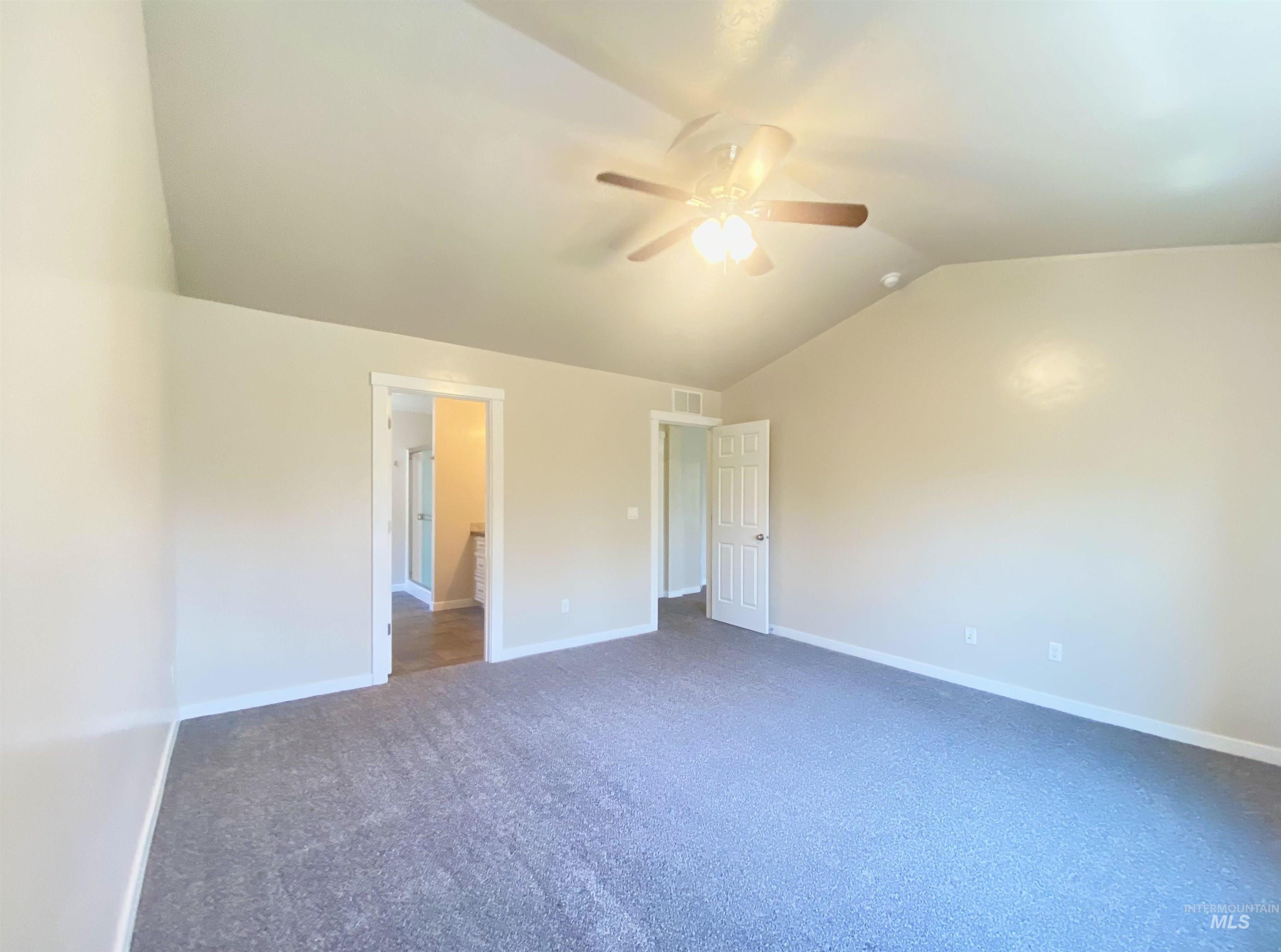 1756 N Hornback Ave Property Photo 16