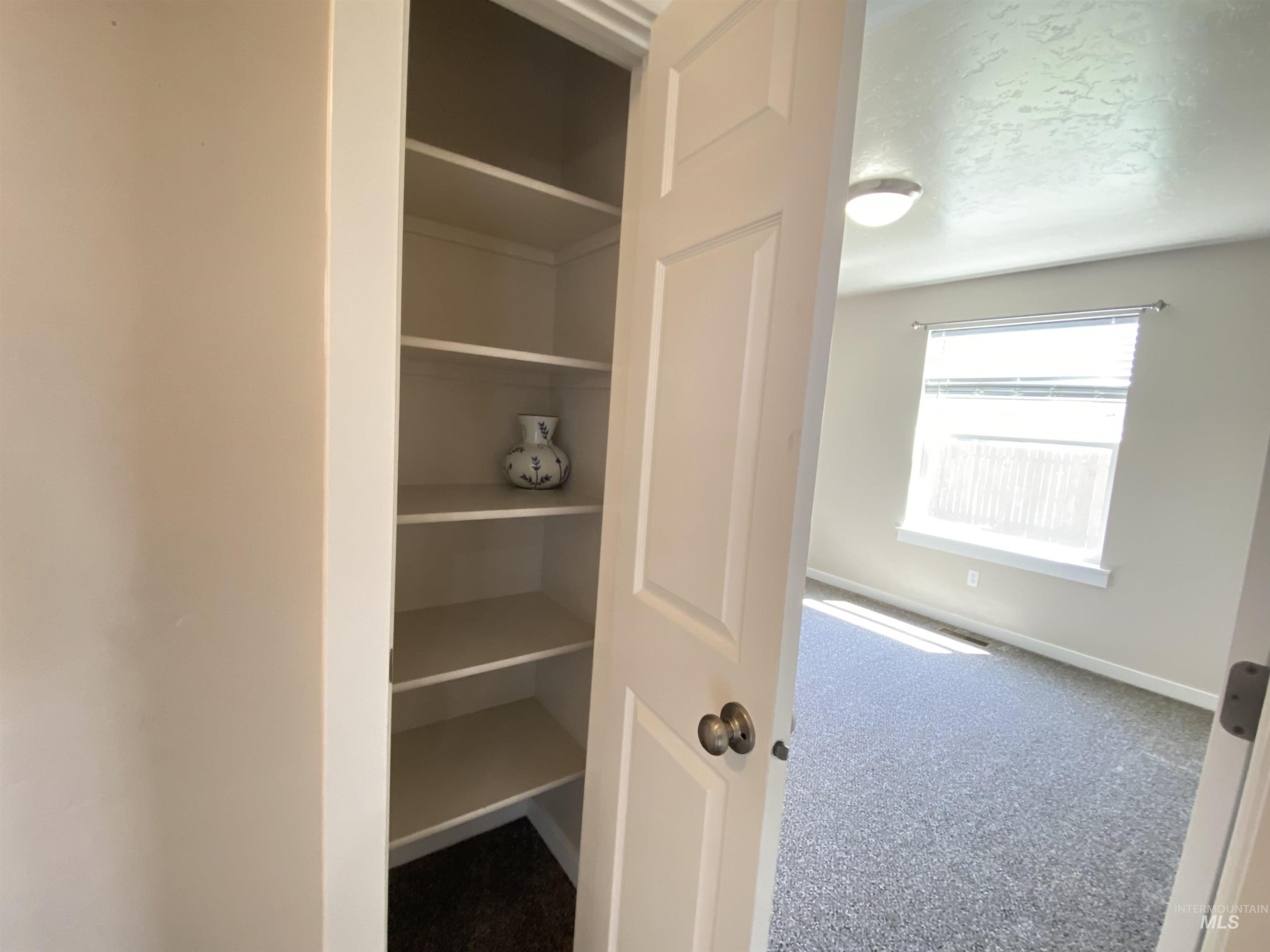 1756 N Hornback Ave Property Photo 28