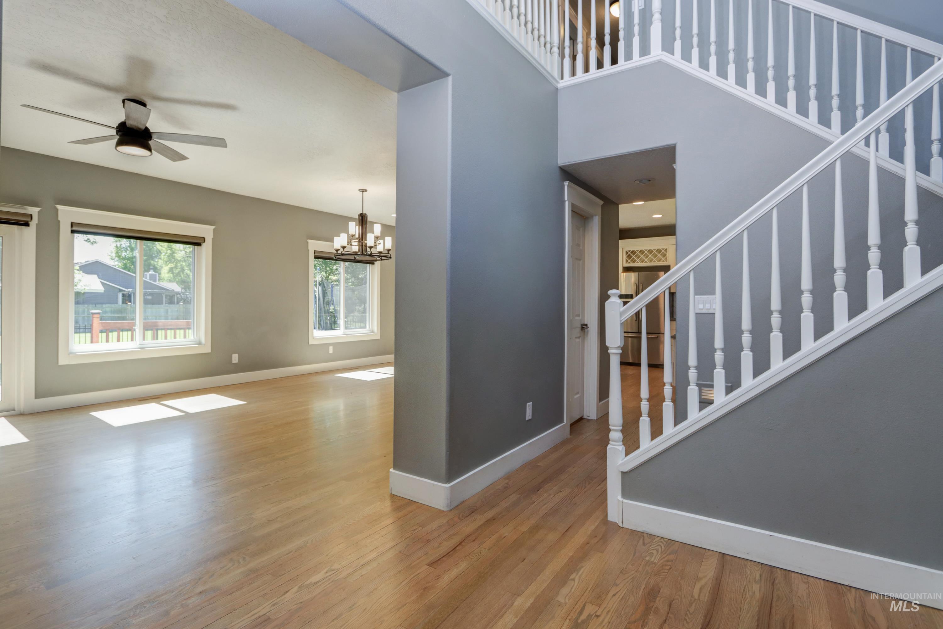 5546 N Citadel Way Property Photo 3