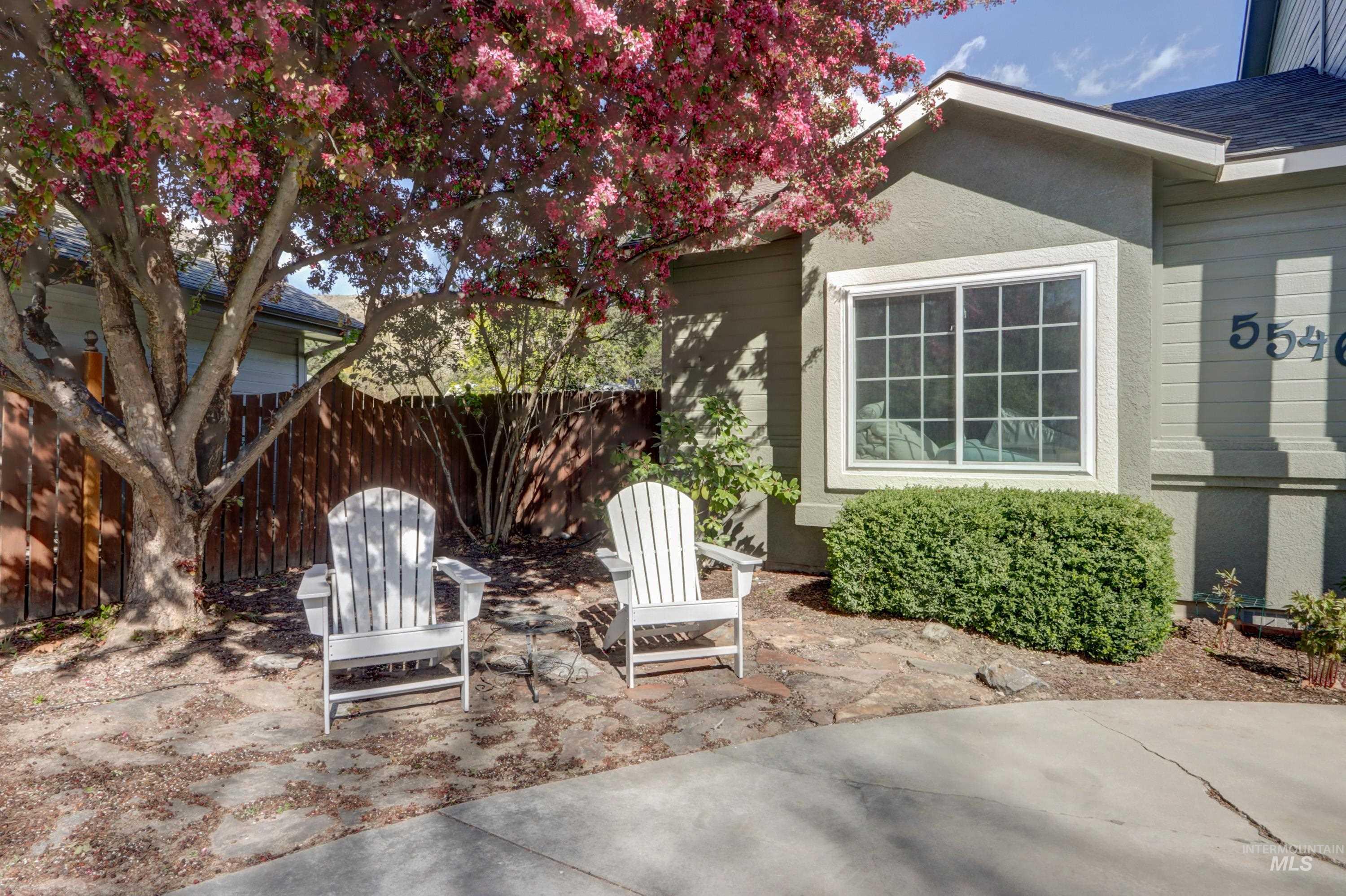 5546 N Citadel Way Property Photo 6