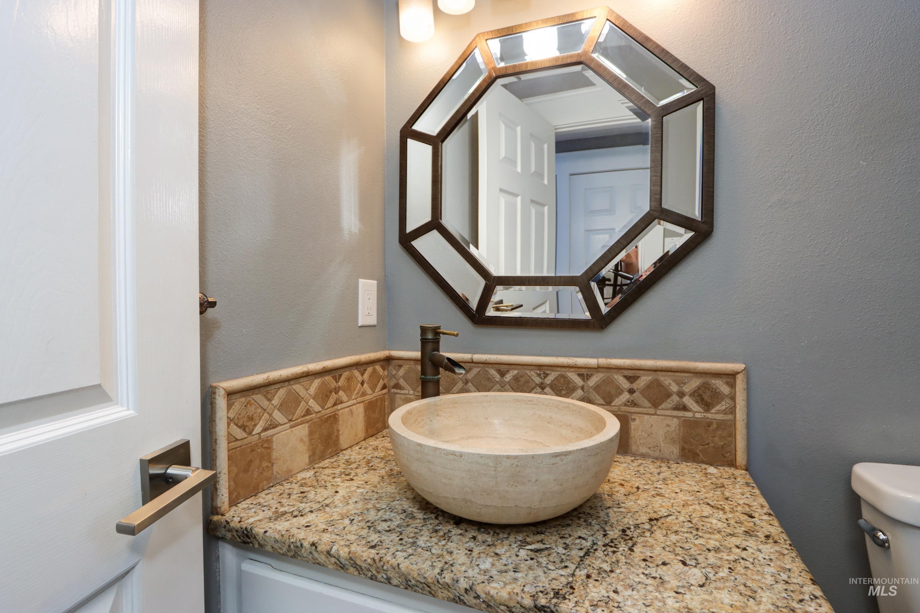 5546 N Citadel Way Property Photo 24