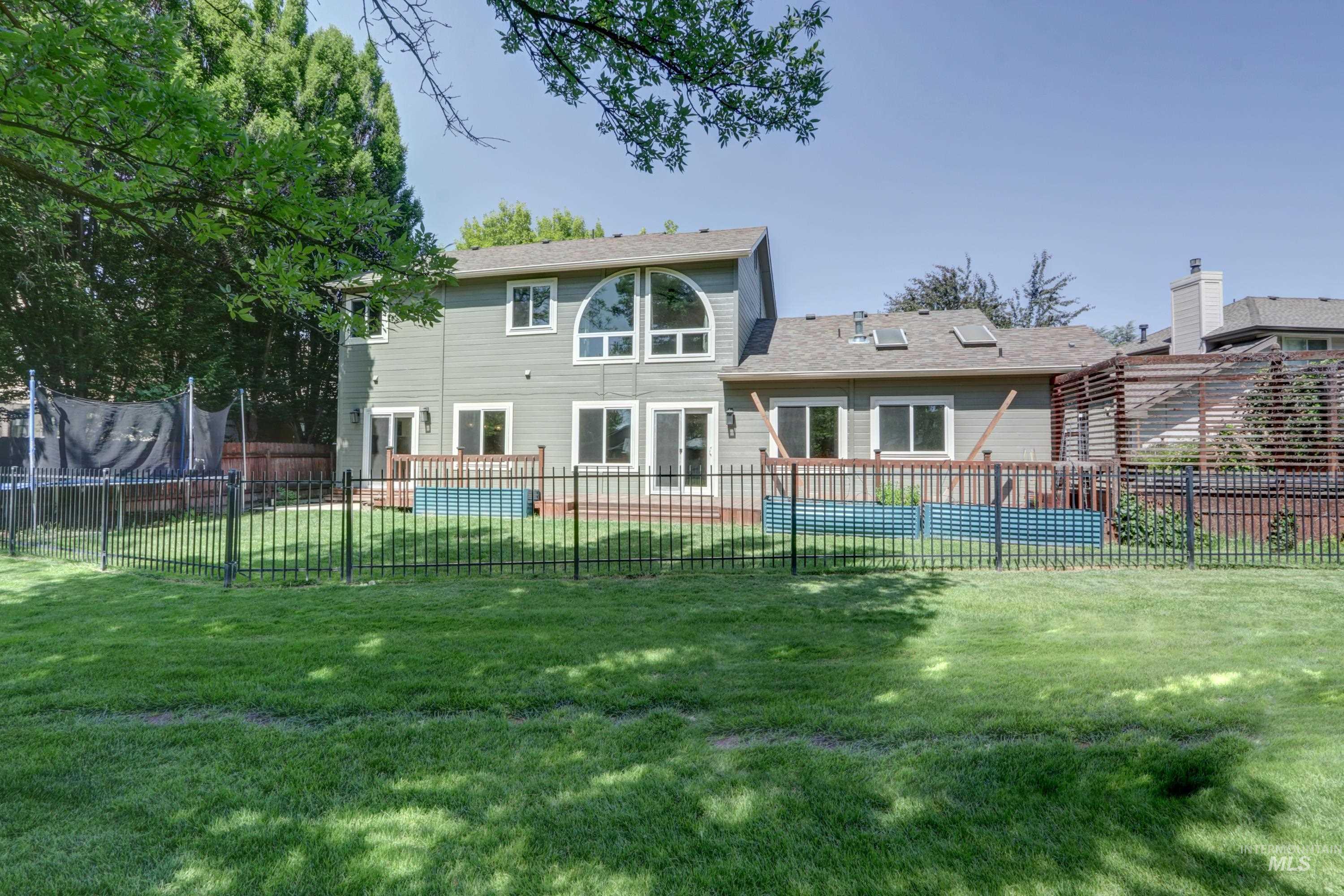5546 N Citadel Way Property Photo 47