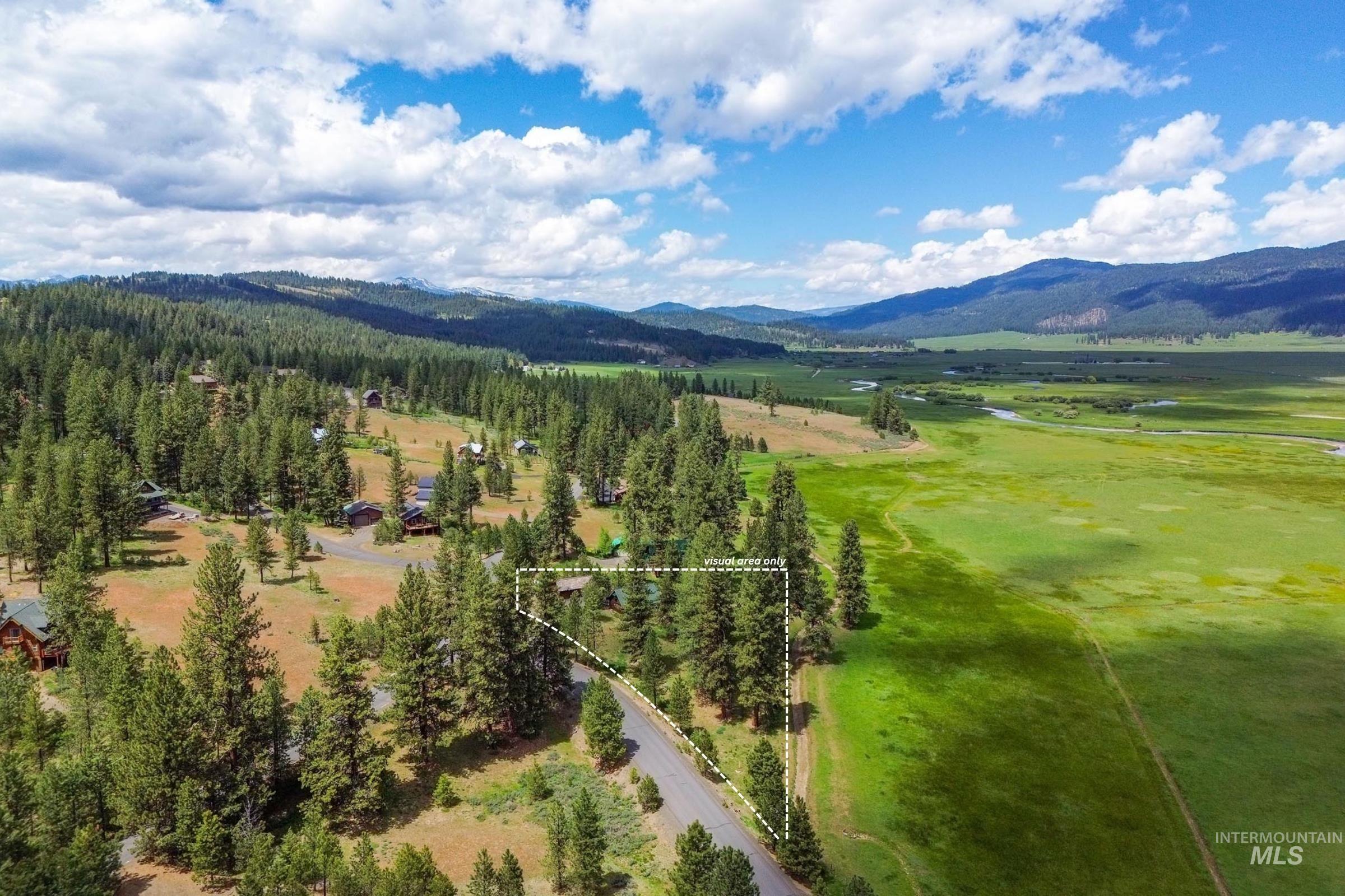 3000 45th Parallel Road Property Photo 6
