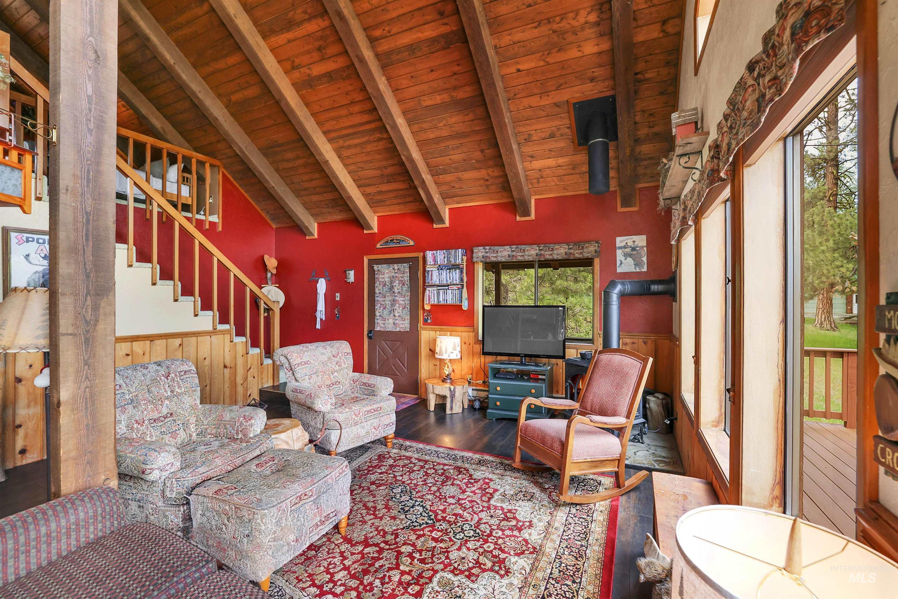3000 45th Parallel Road Property Photo 10