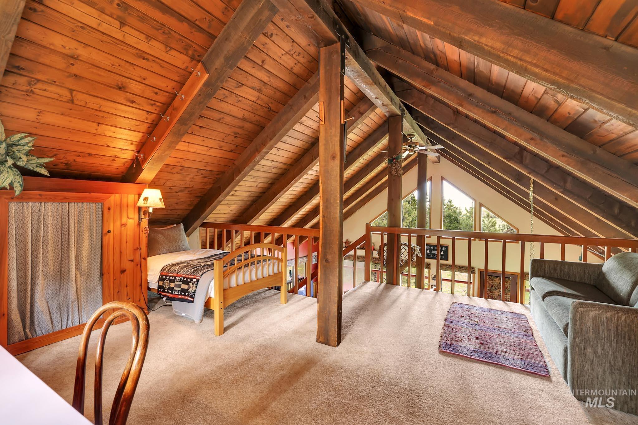 3000 45th Parallel Road Property Photo 23