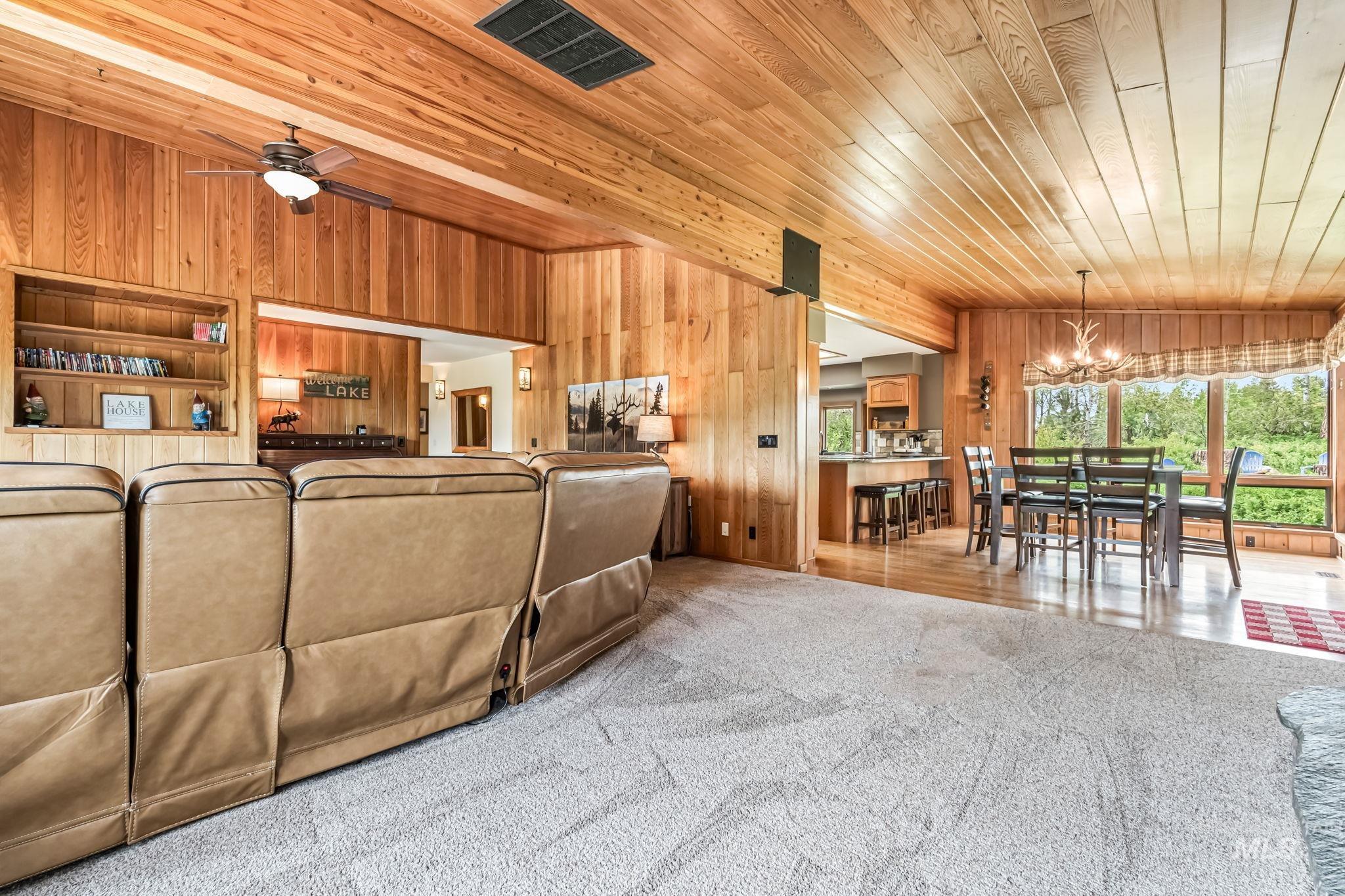 14060 Deerfield Property Photo 23