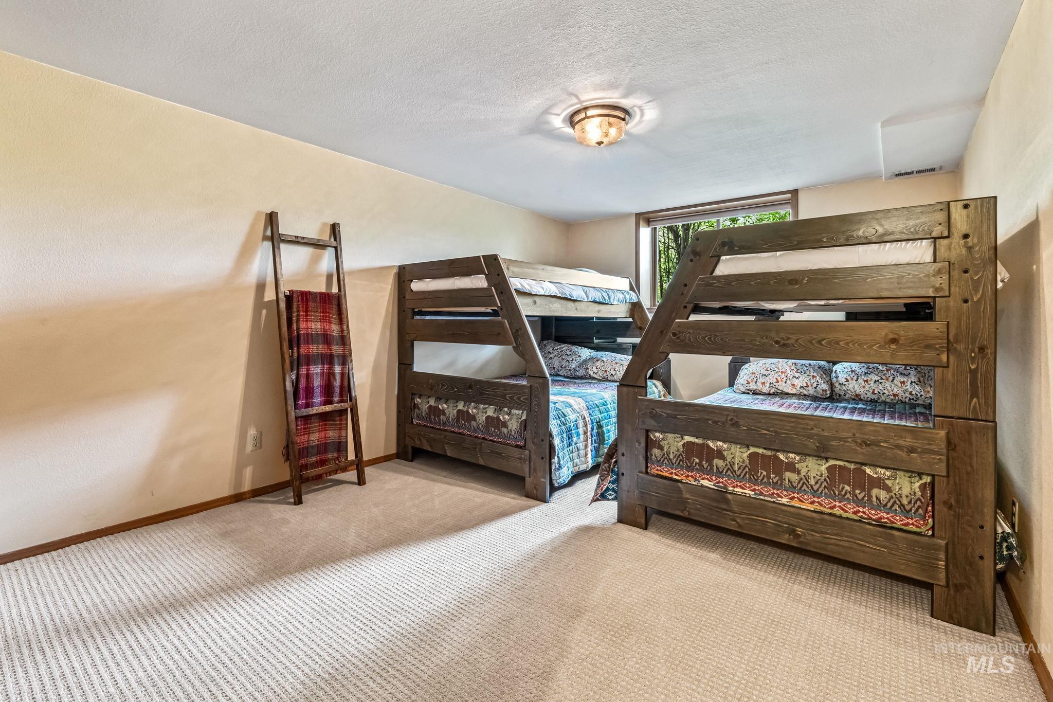 14060 Deerfield Property Photo 31