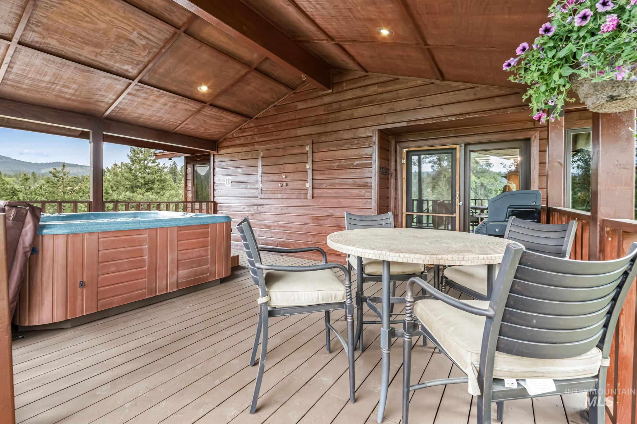 14060 Deerfield Property Photo 35