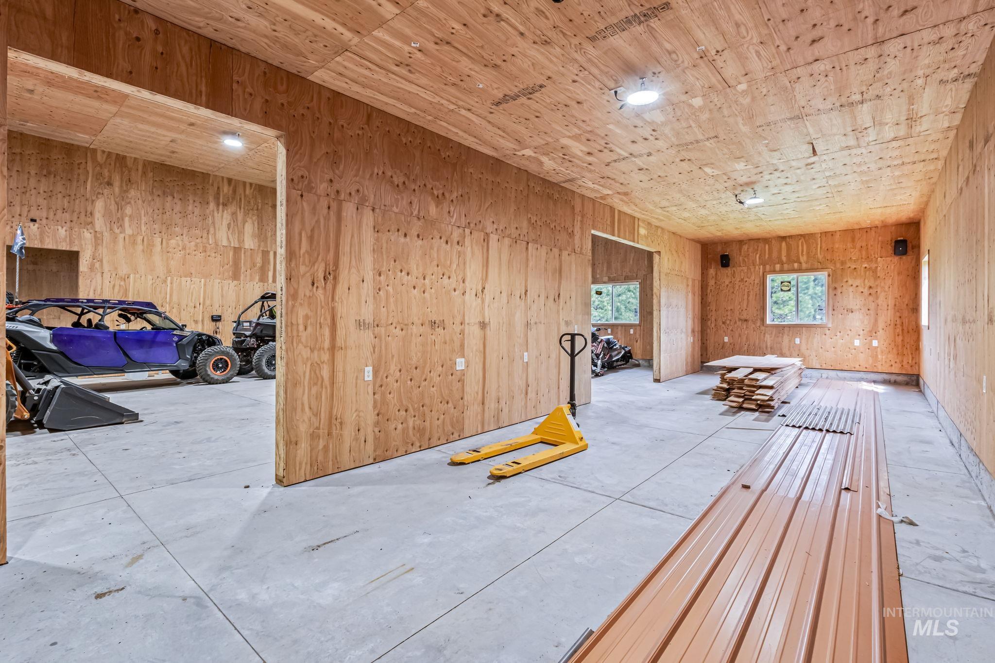 14060 Deerfield Property Photo 38