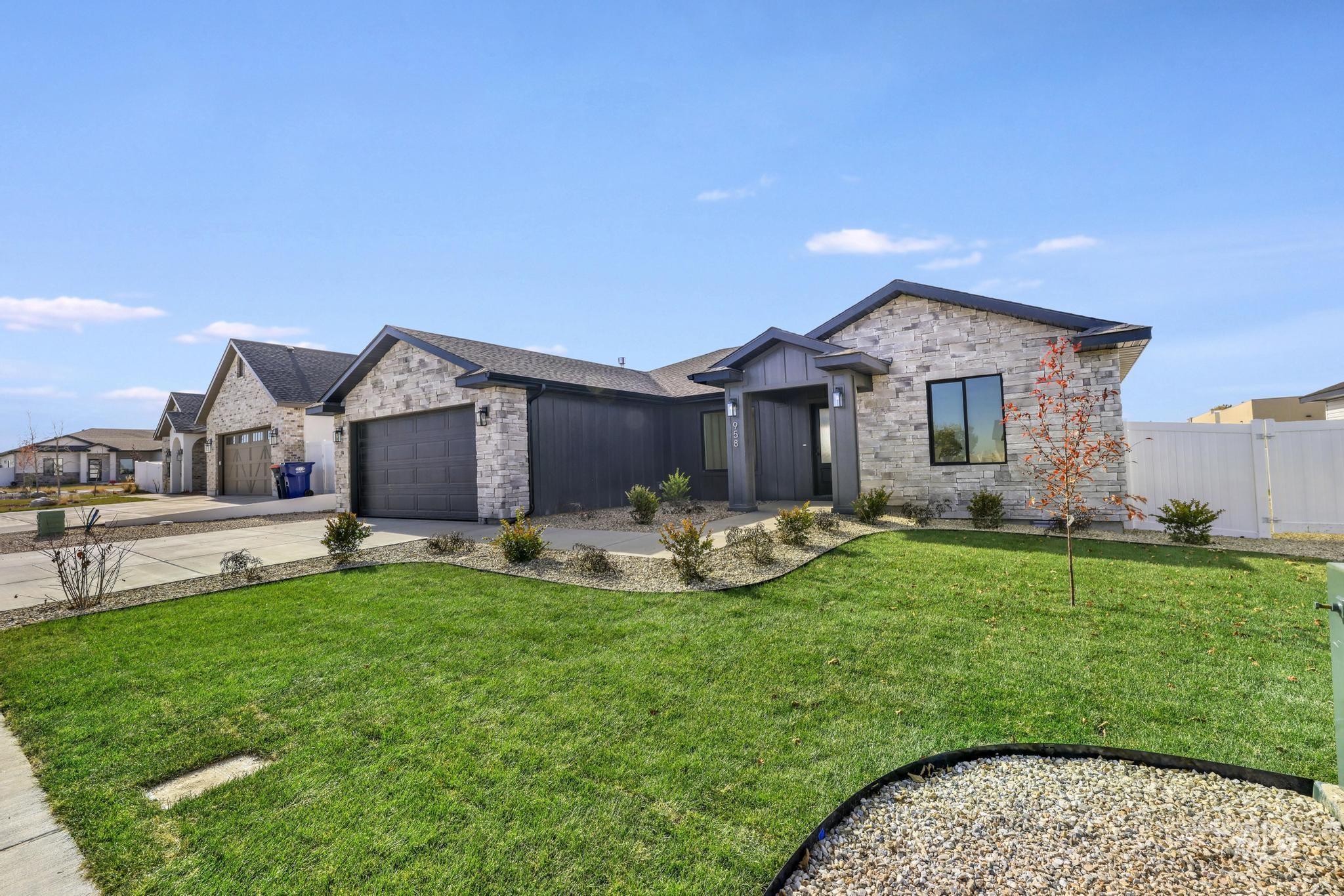 958 Gregory Way Property Photo 1