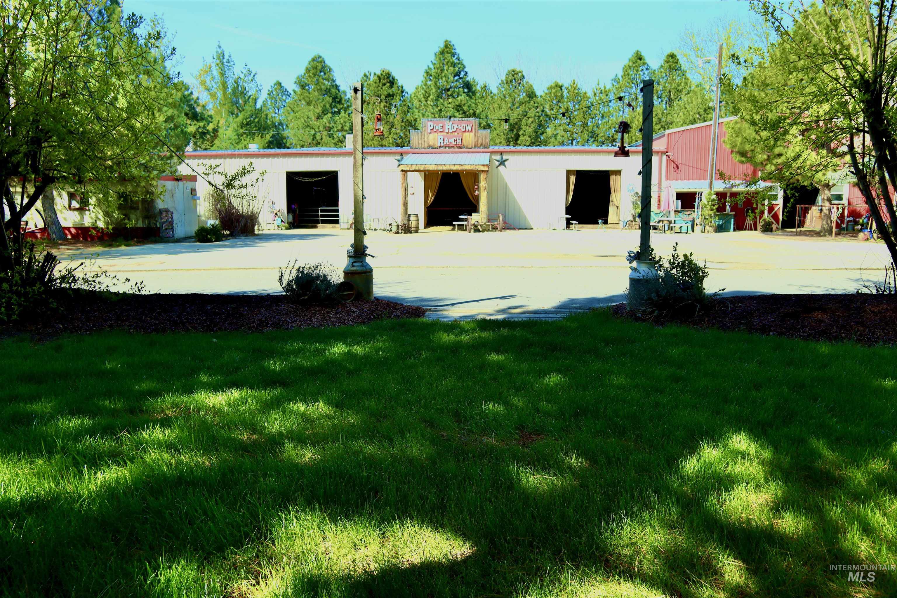 1445 Heartland Lane (2170 Waterwheel) Property Photo 2