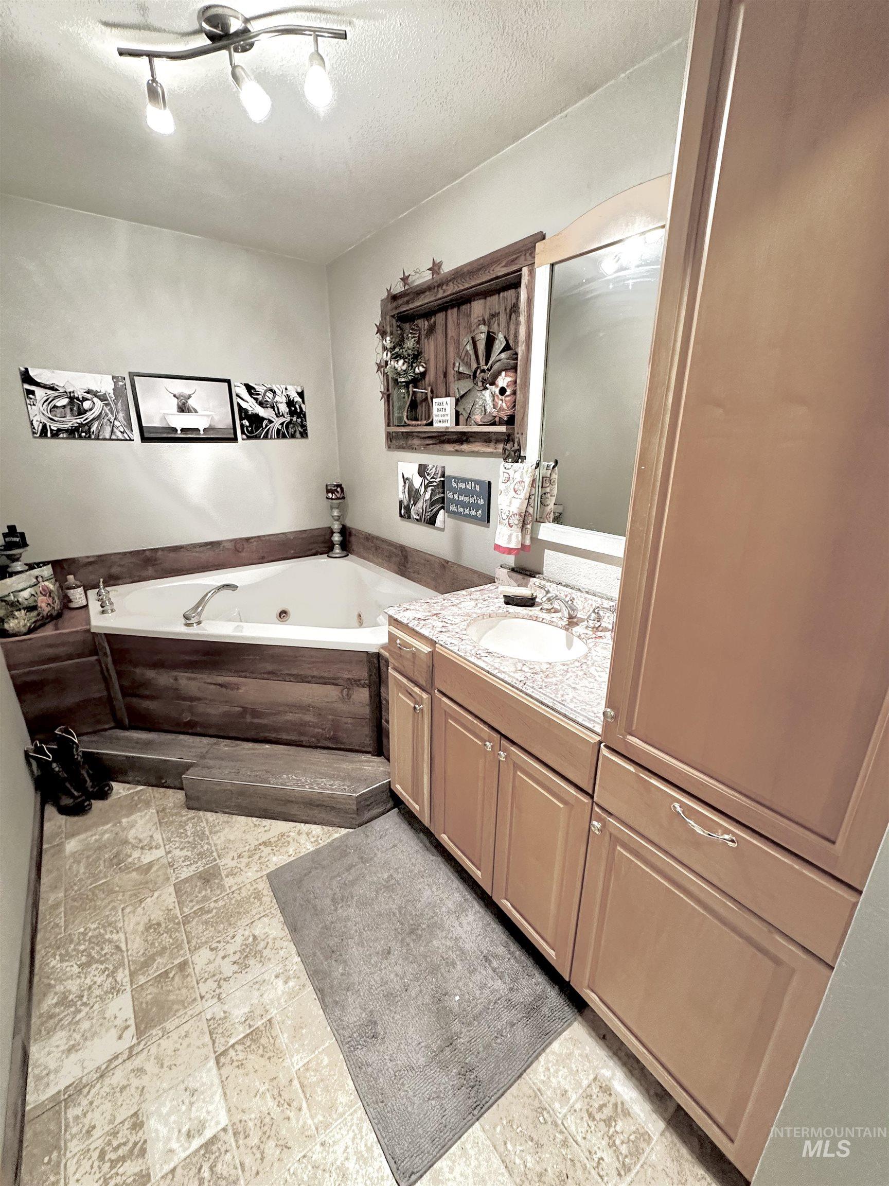 1445 Heartland Lane (2170 Waterwheel) Property Photo 14