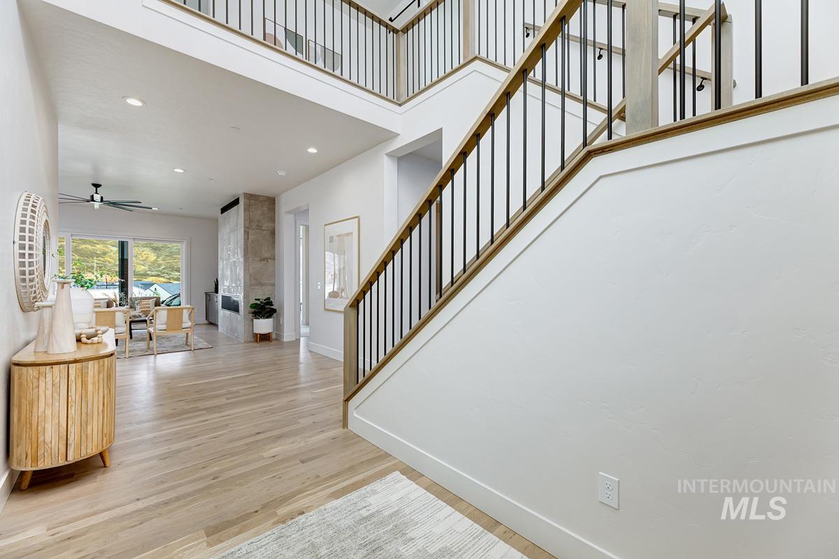 2528 S Linnet Place Property Photo 12