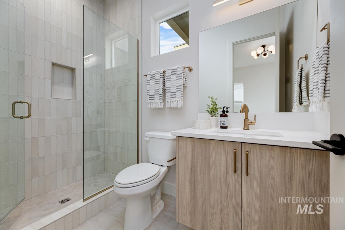 2528 S Linnet Place Property Photo 19