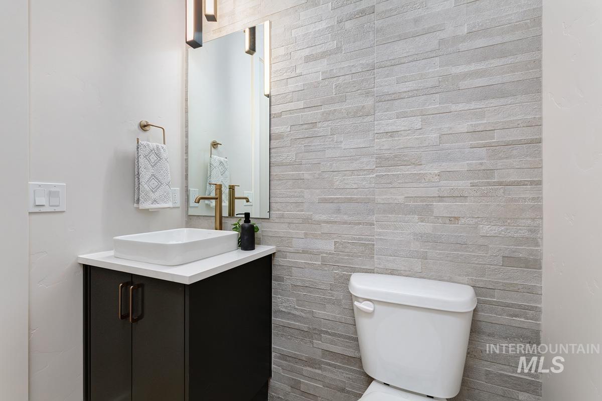 2528 S Linnet Place Property Photo 26