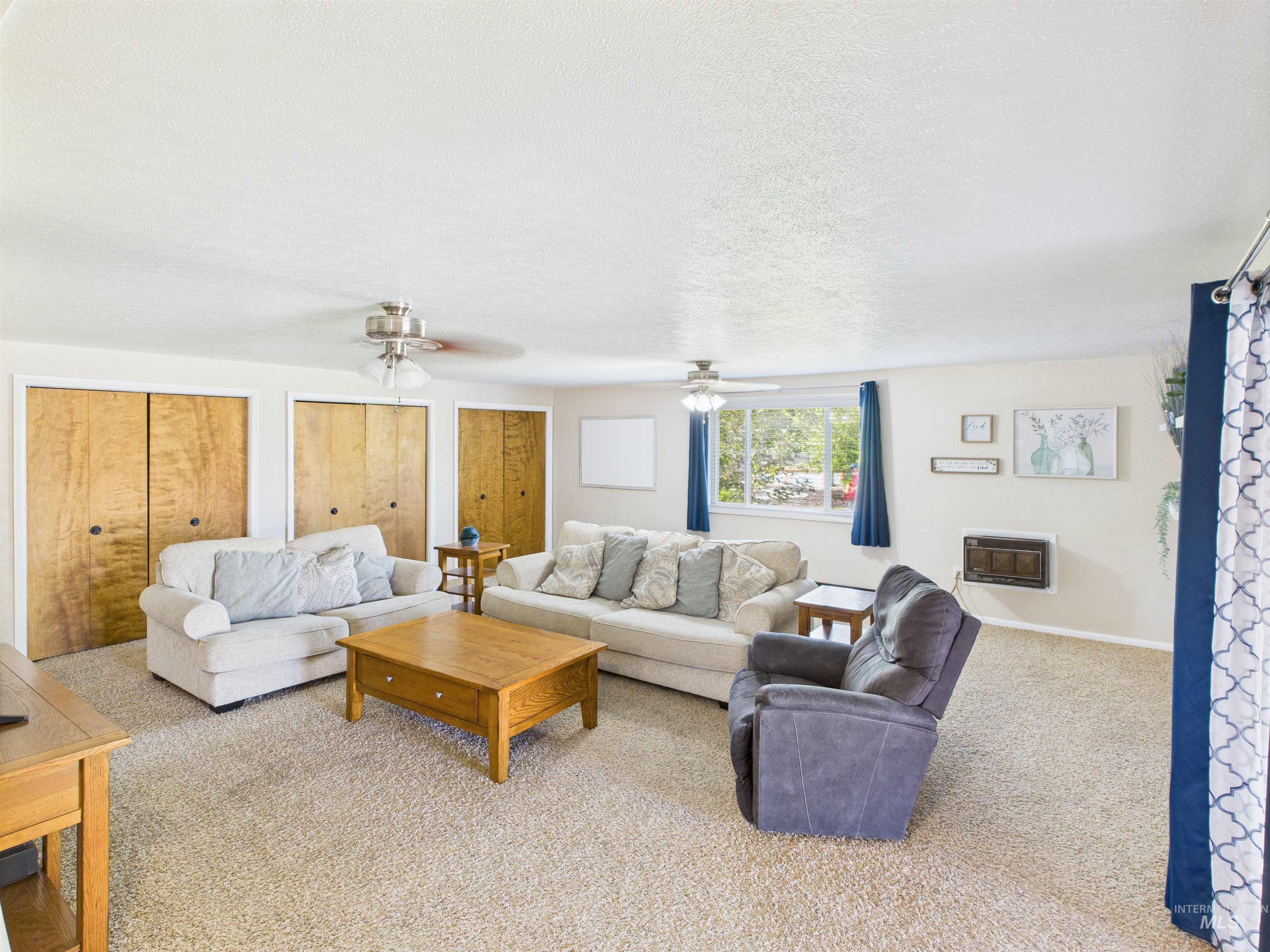 1717 Cedar St Property Photo 16
