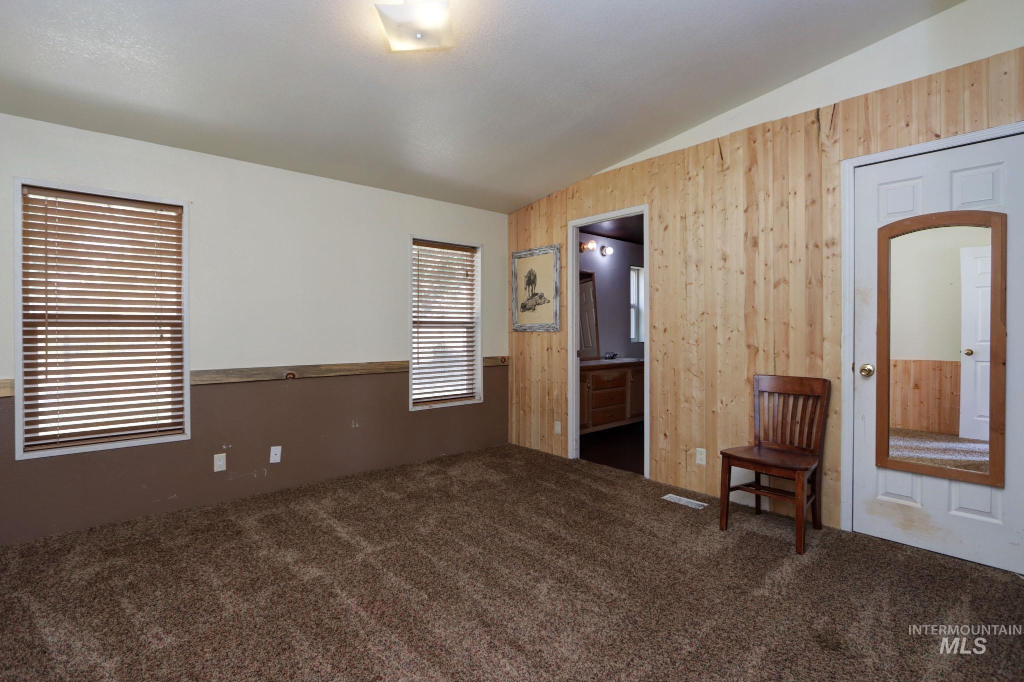 53 Johnnie Lane Property Photo 10