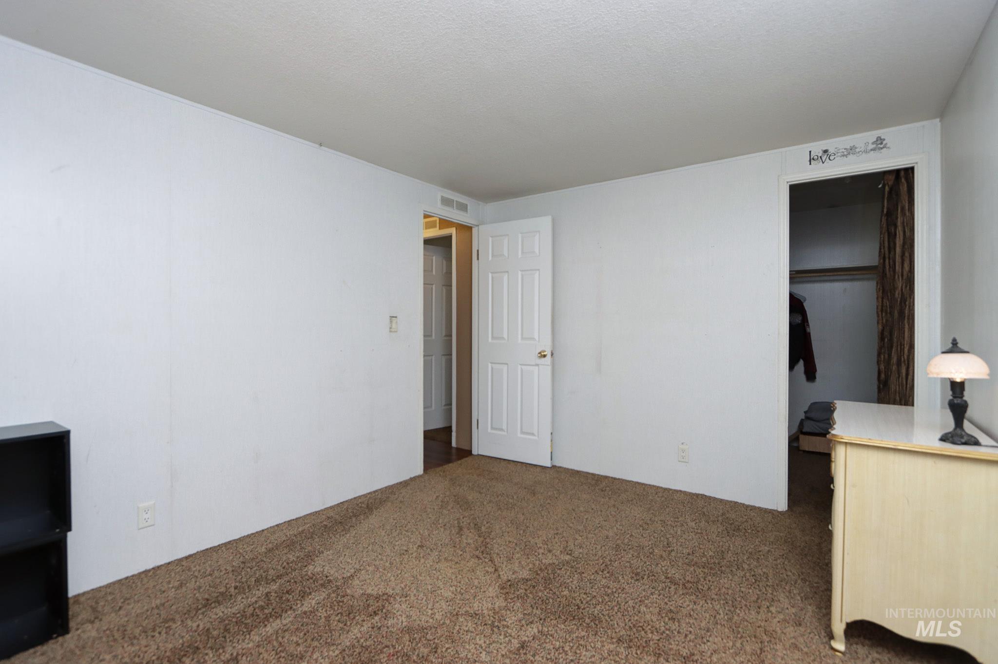 53 Johnnie Lane Property Photo 13