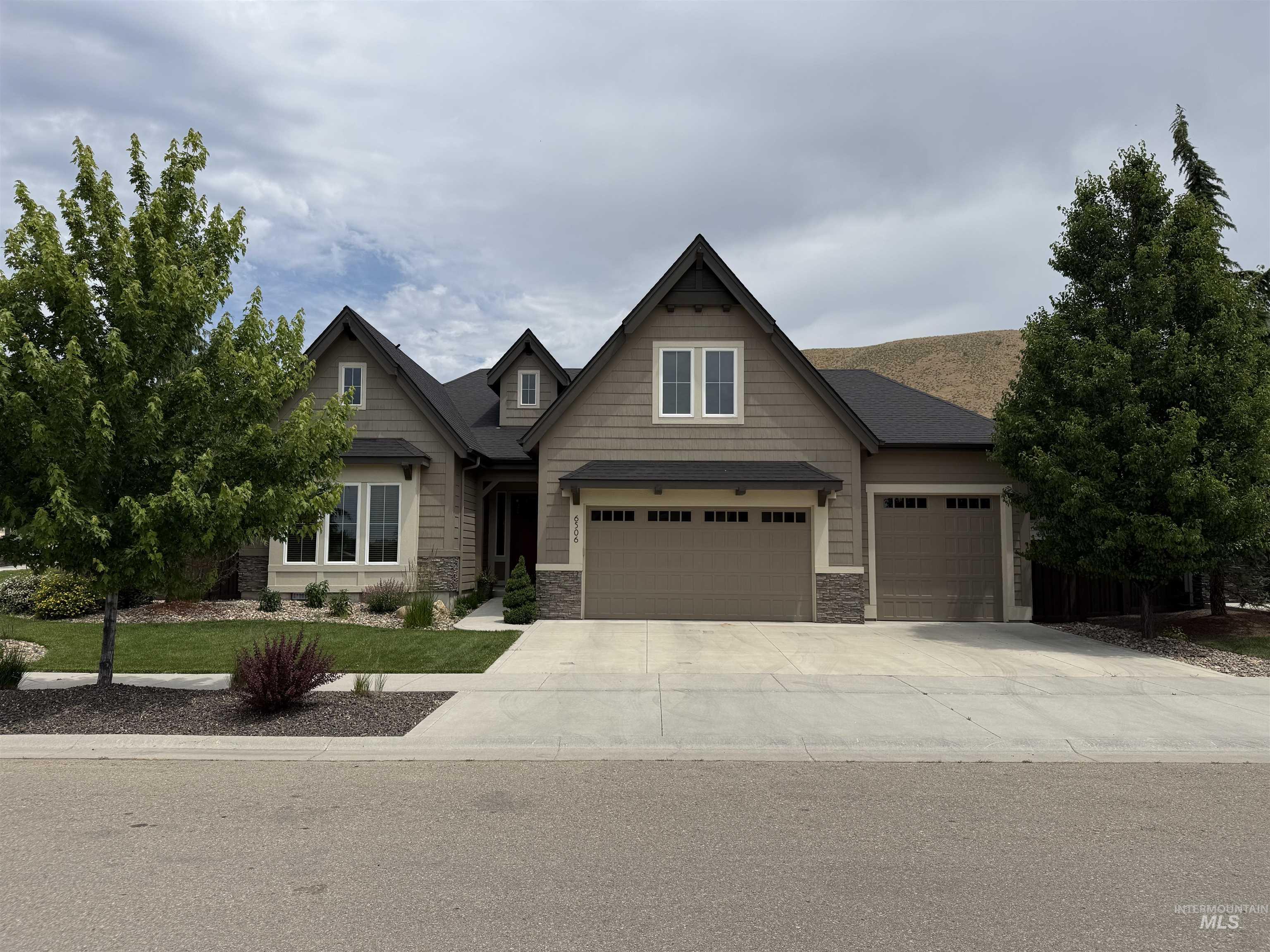 6506 E Playwright Drive Property Photo 1