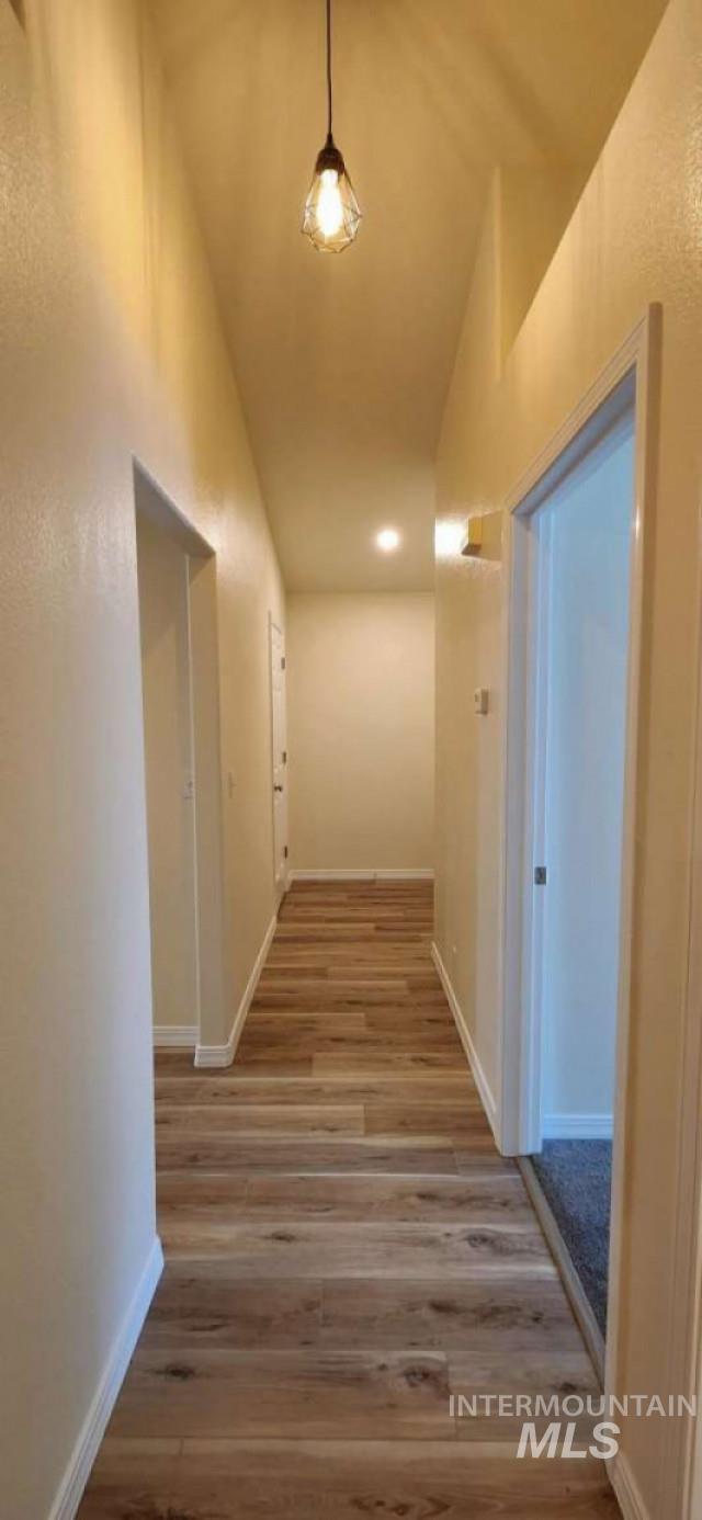 8053 N Duncan Ln Property Photo 5