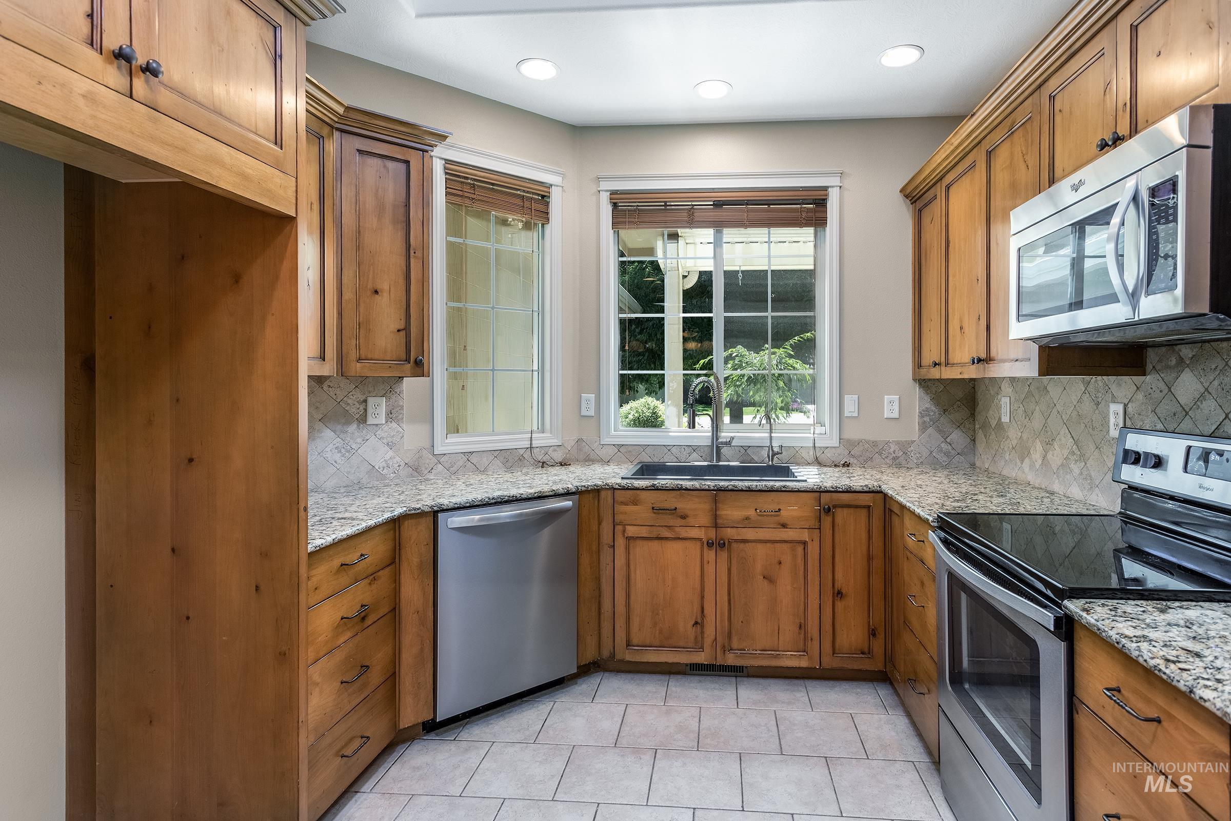 2264 S Blackspur Way Property Photo 7