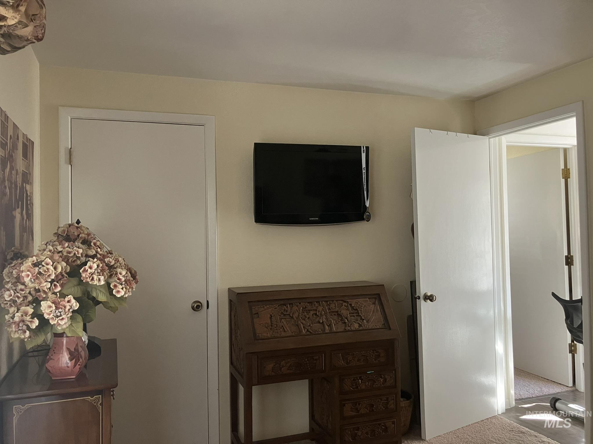 15592 Longhorn Dr. Property Photo 32