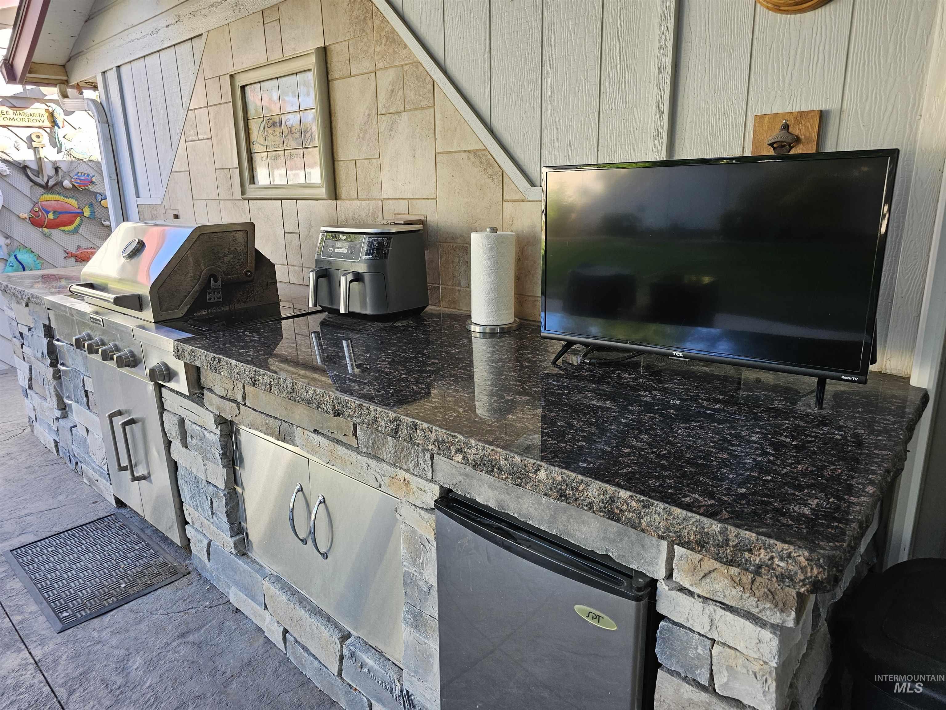 15592 Longhorn Dr. Property Photo 40