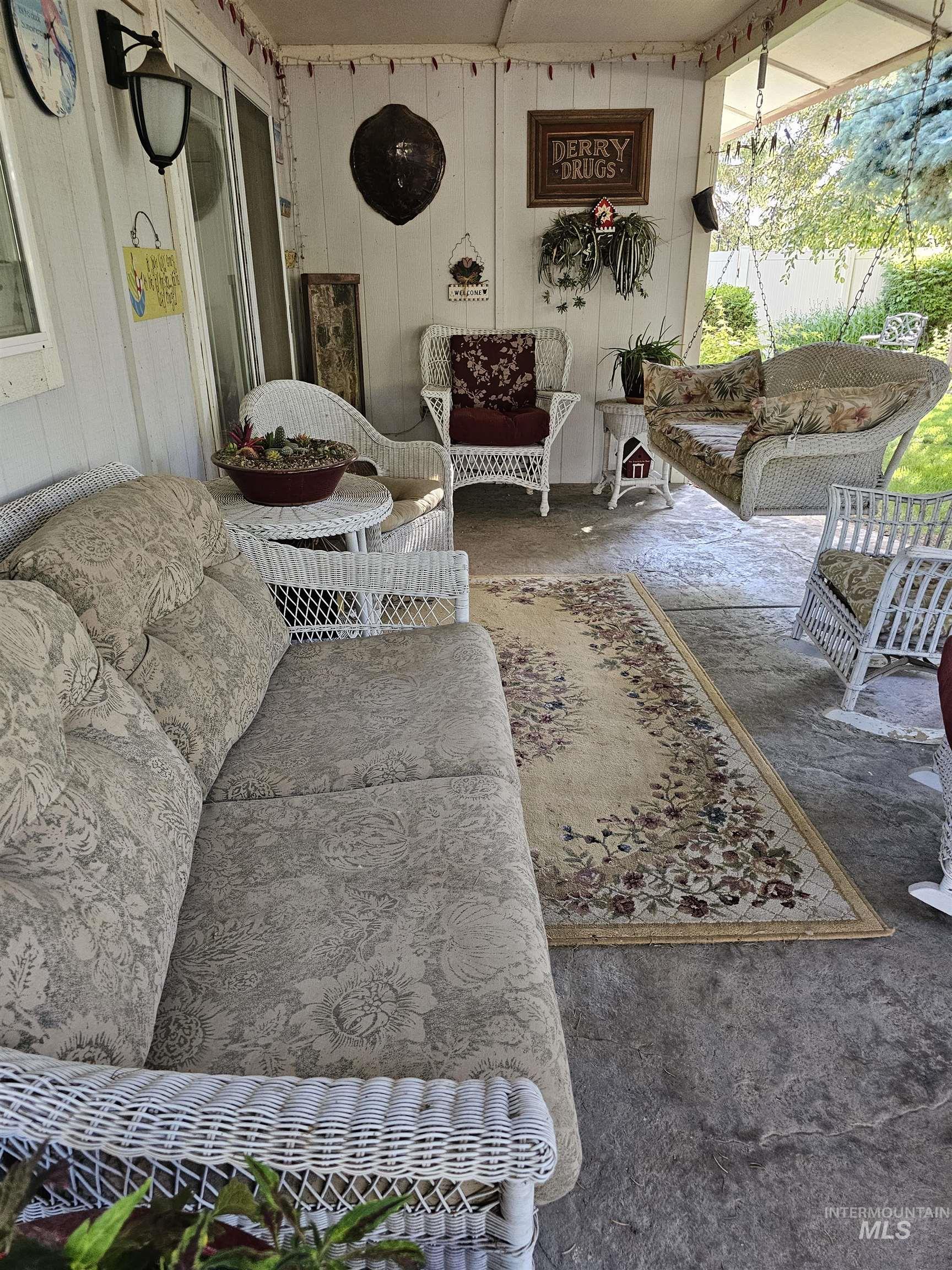 15592 Longhorn Dr. Property Photo 44