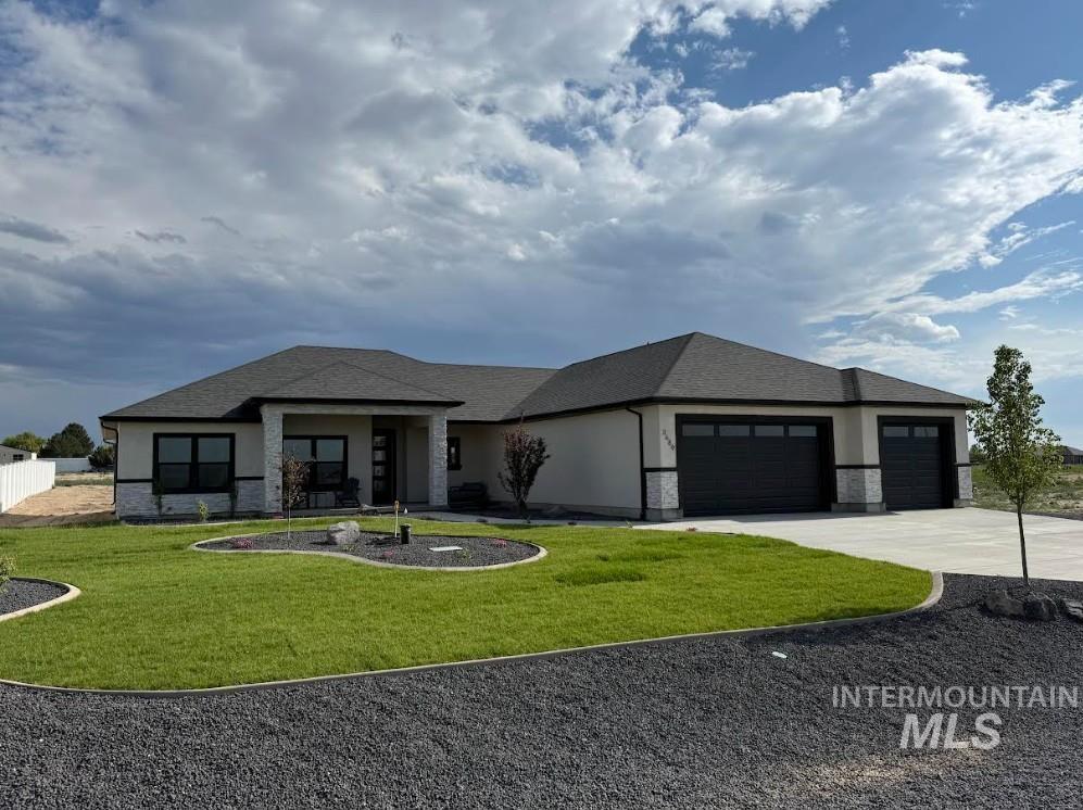 3689 E 3721 N Property Photo 1